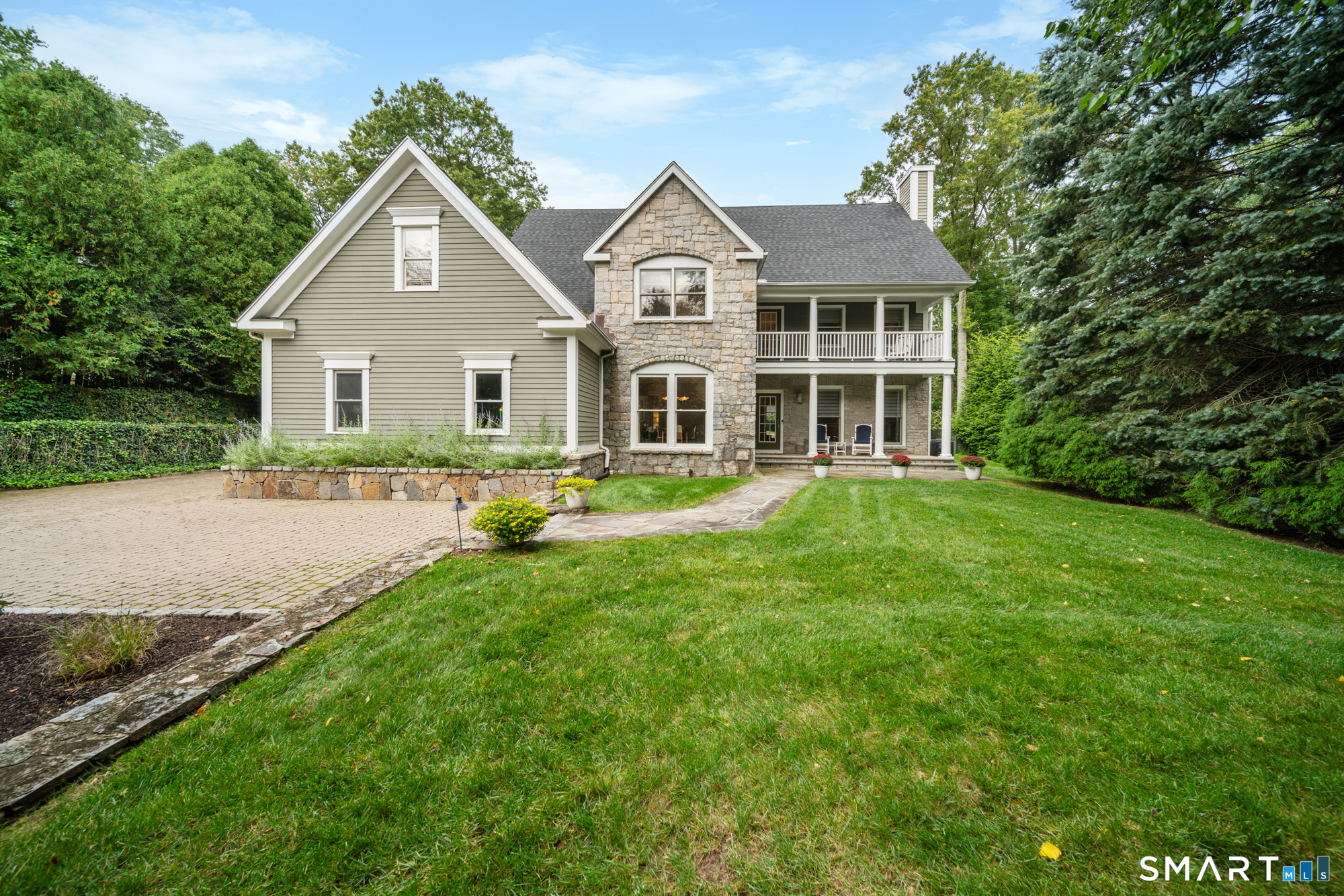 Photo 1 of Single family home for sale at 19 Christopher Ln, Norwalk, CT 06851 | MLS# 24212528 | Listing updated on 2026-10-08