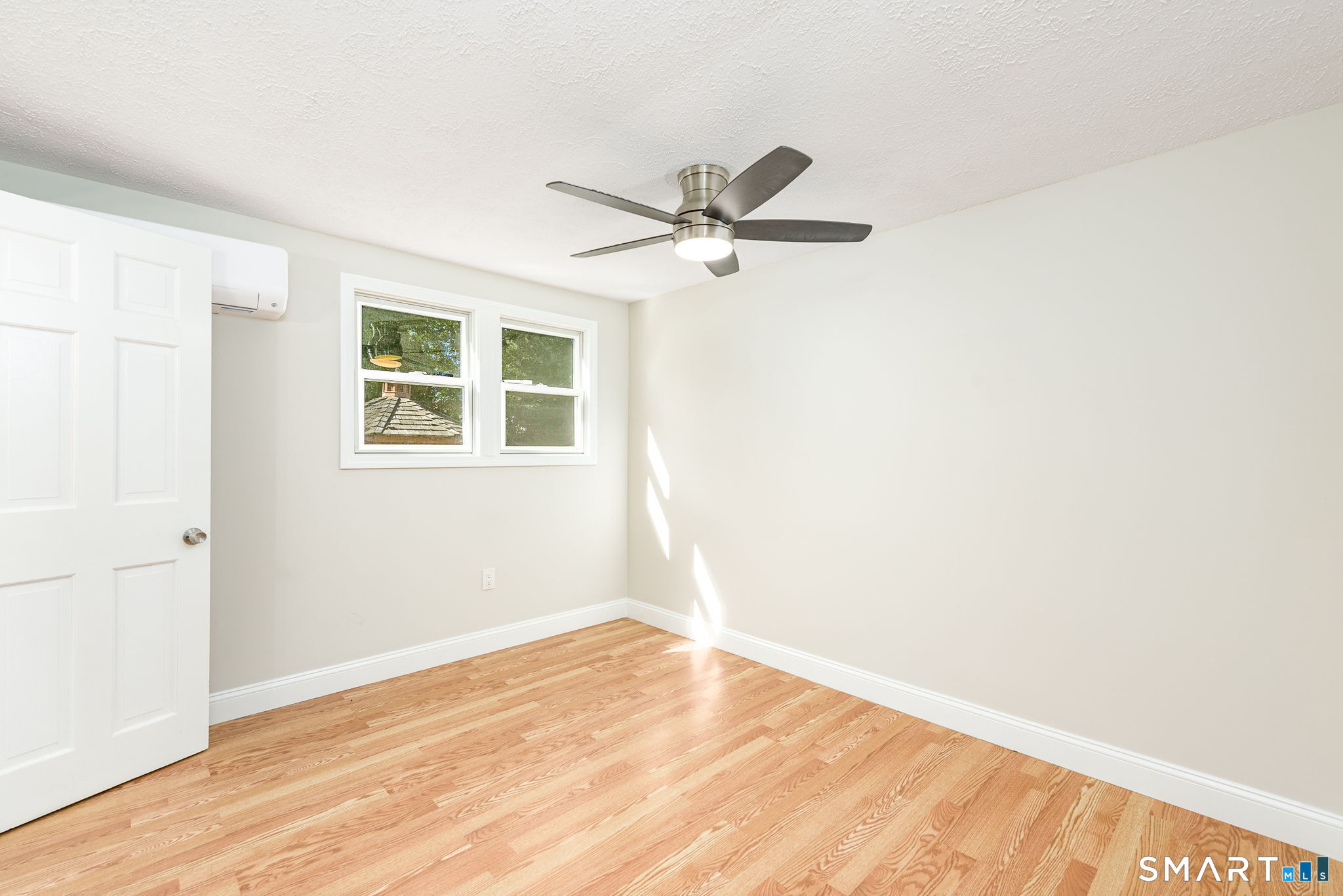46 Sapphire Street photo 19