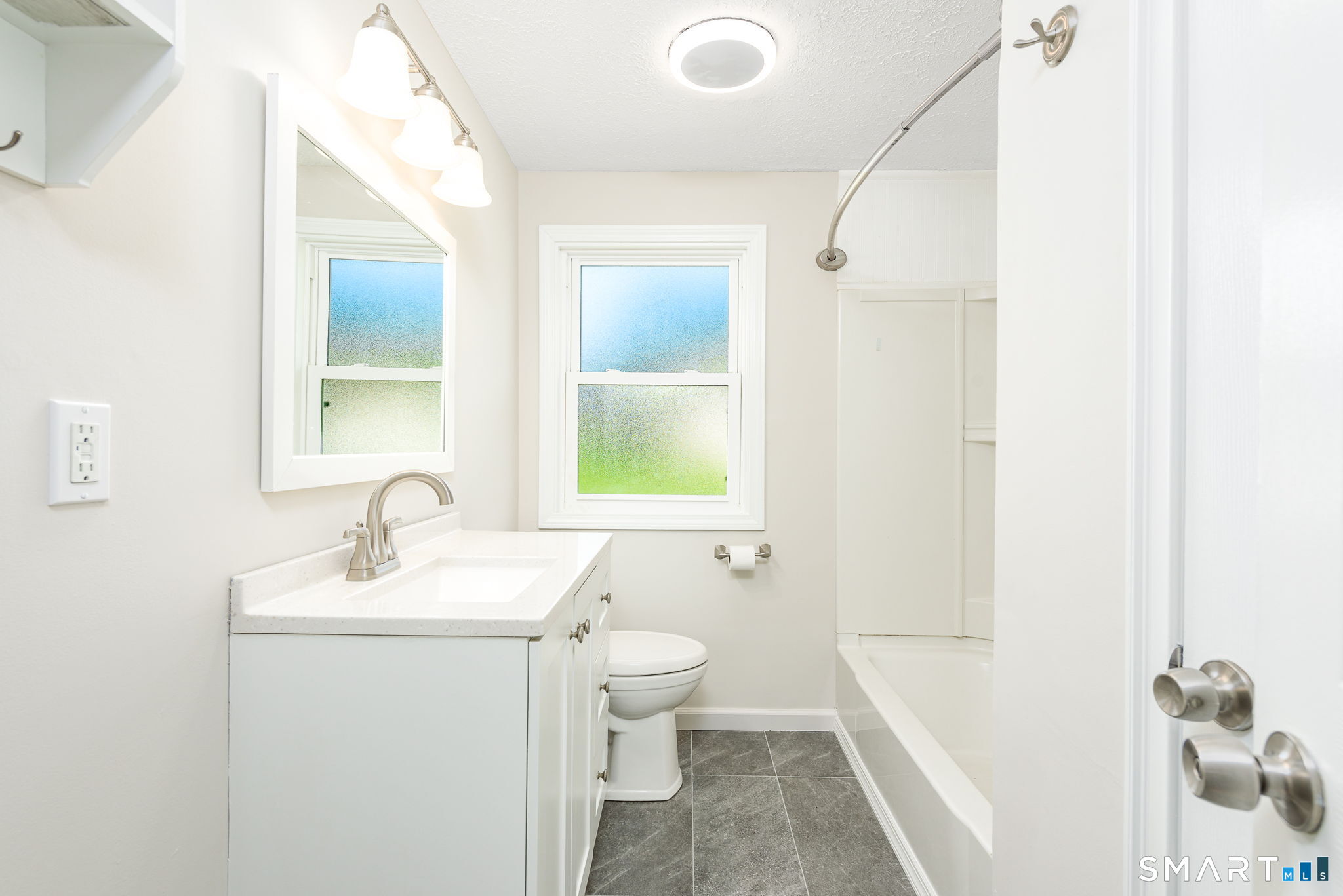 46 Sapphire Street photo 14