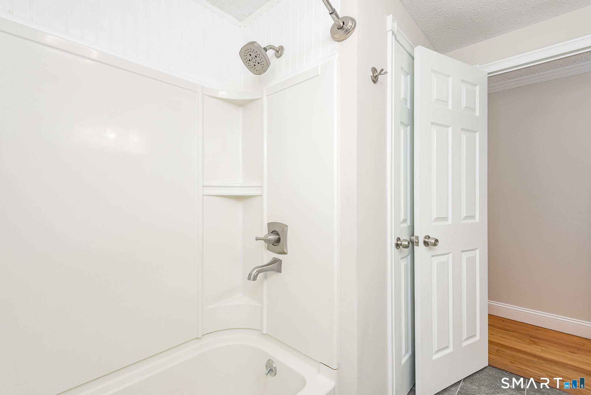 46 Sapphire Street photo 16