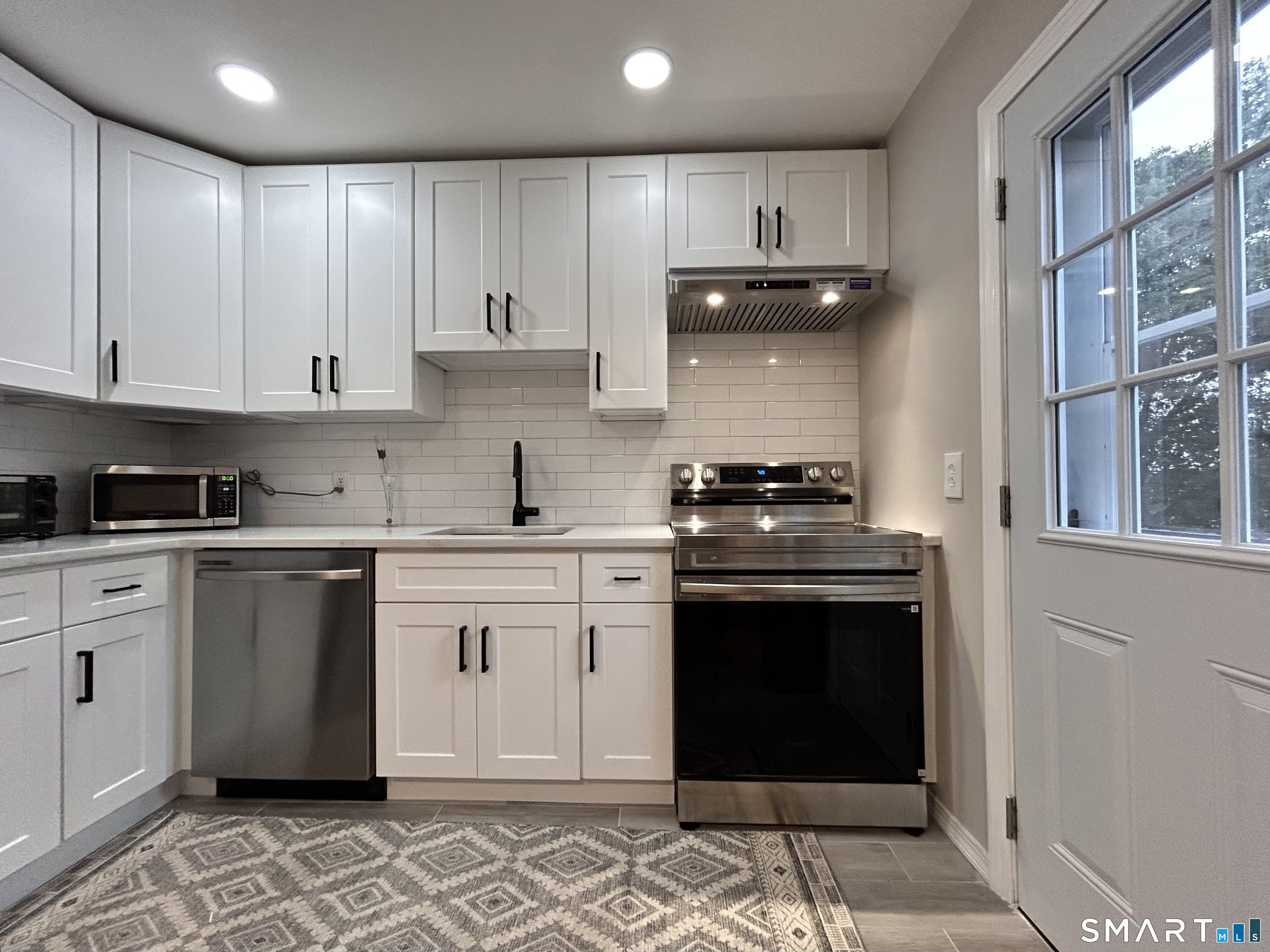 550 Prospect Street Unit #20 photo 14