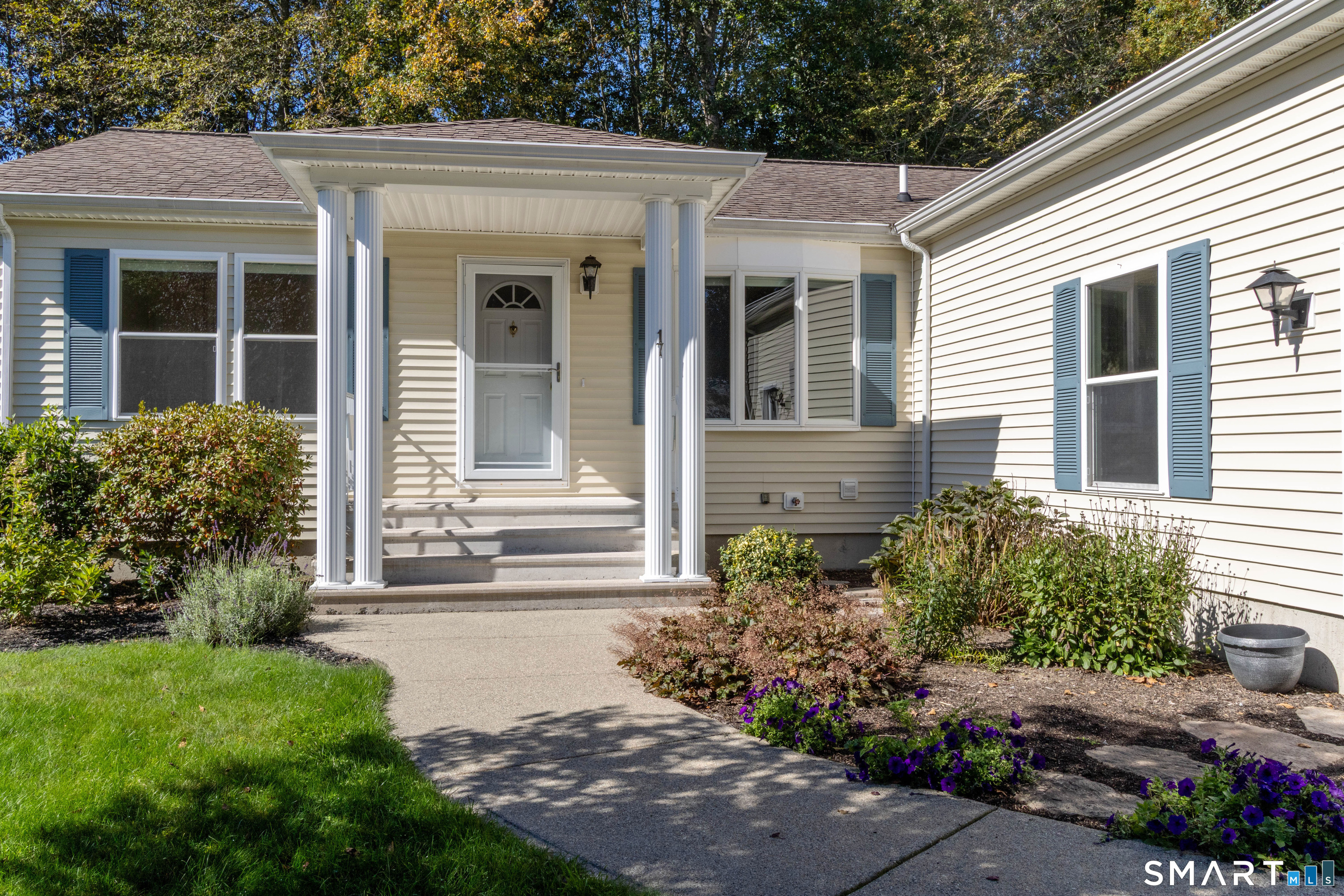 Photo 3 of Single family home for sale at 17 Wyndwood Rd, Uncasville, CT 06382 | MLS# 24211228 | Listing updated on 2026-10-07