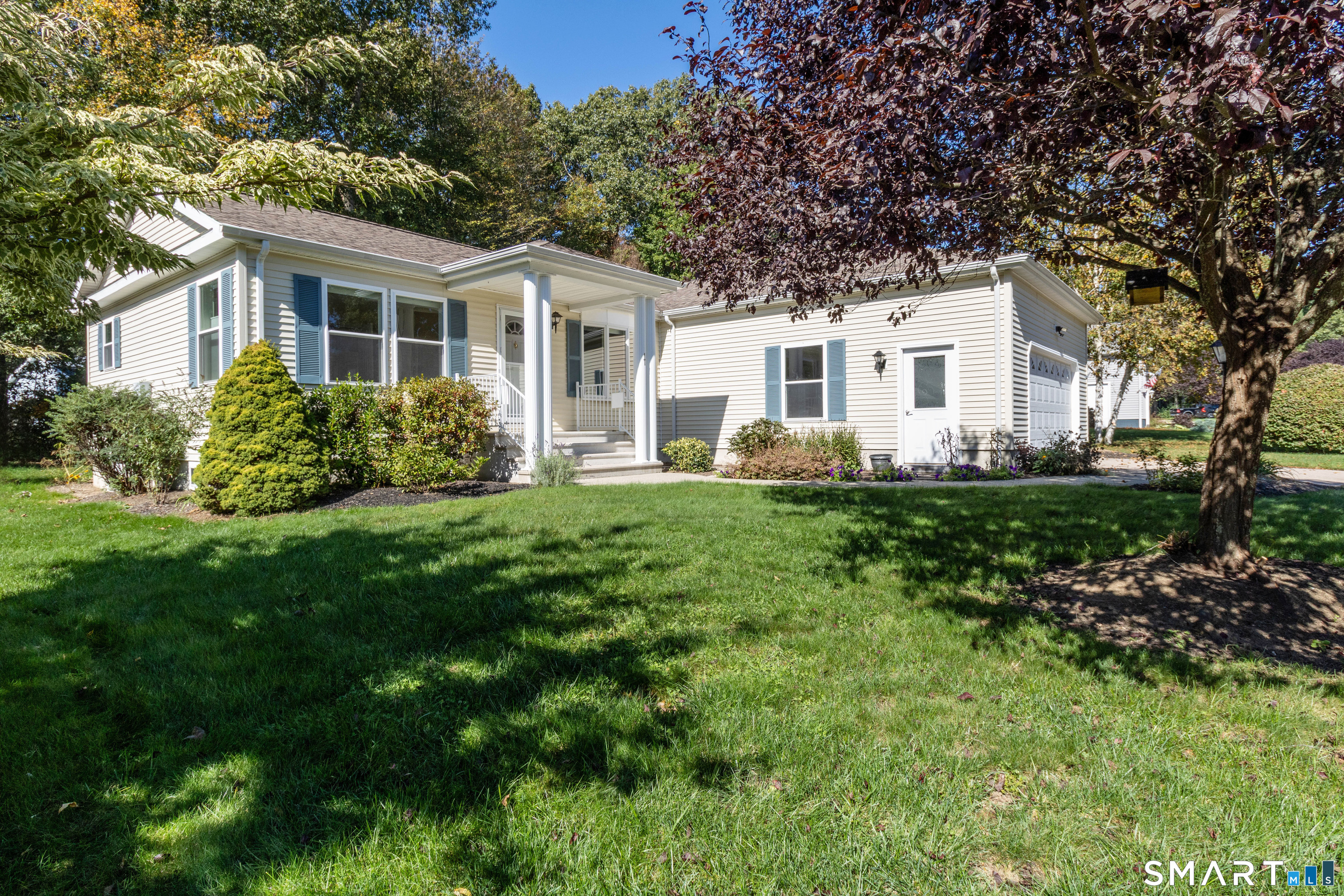 17 Wyndwood Road, Uncasville, Montville, CT 06382