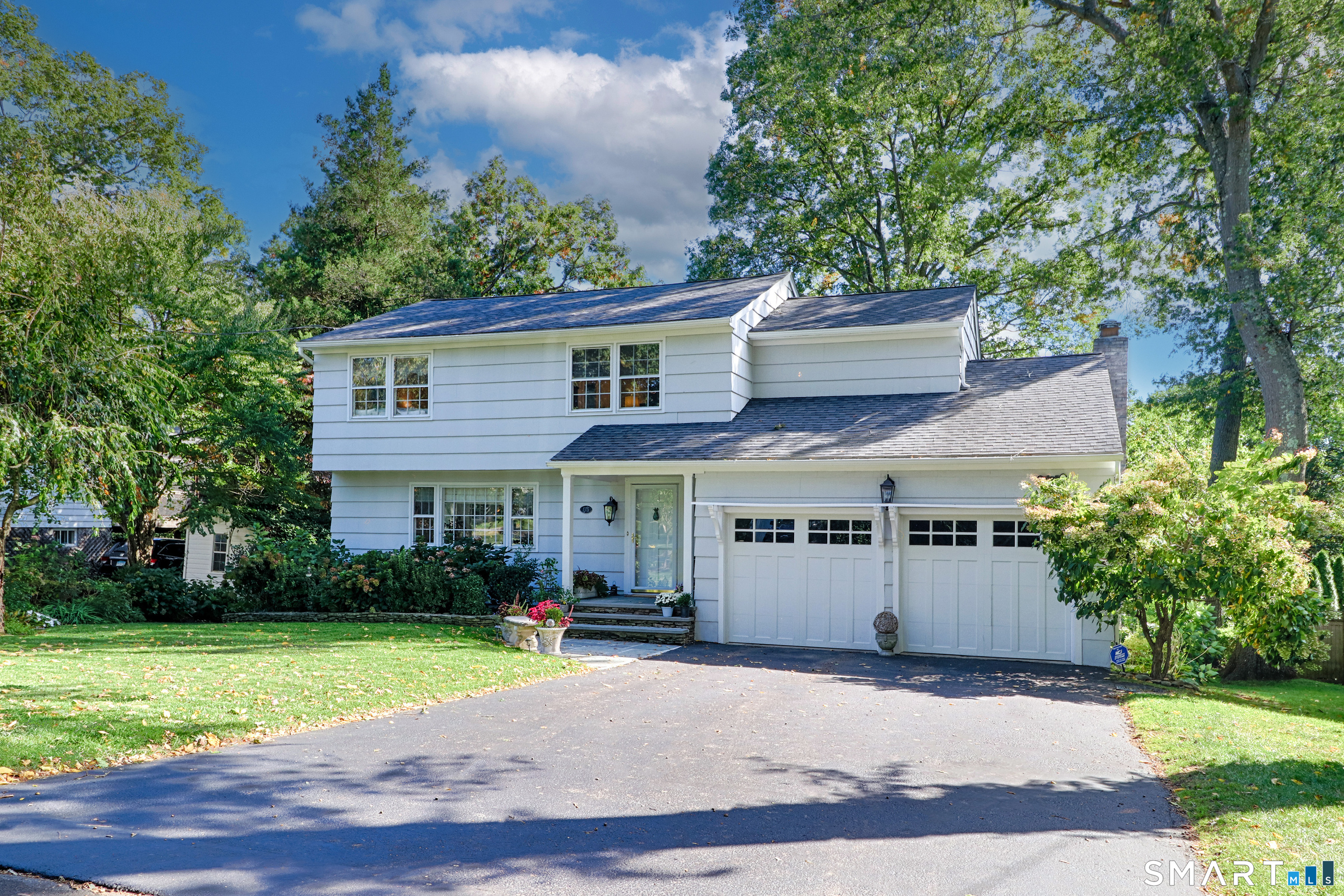 Photo 1 of Single family home for sale at 175 Fairmount Ter, Fairfield, CT 06825 | MLS# 24212545 | Listing updated on 2026-10-08