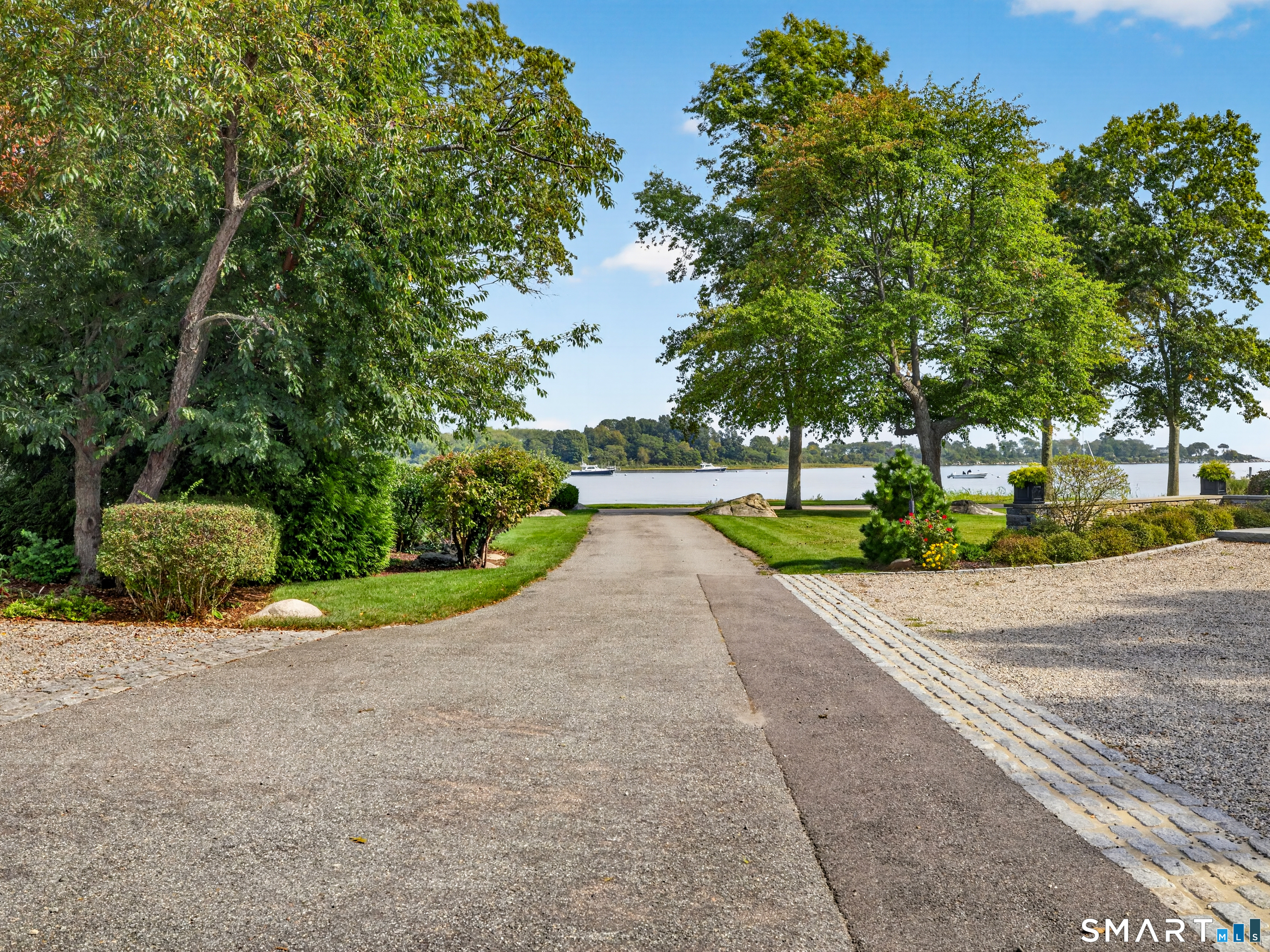 5 Old South Road, Masons Island, Stonington, CT 06355