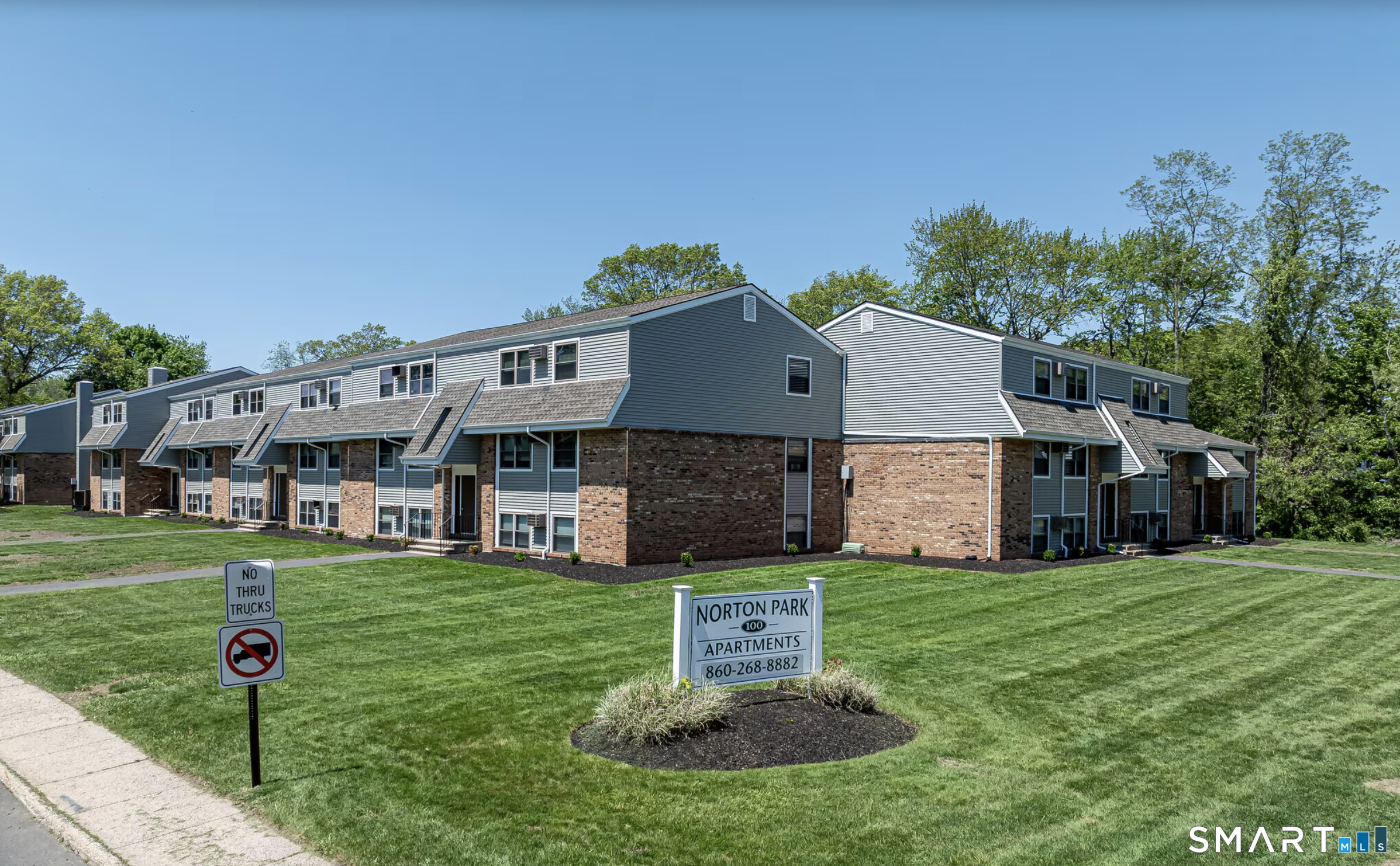 100 Norton Park Road, #1B1, Plainville, CT 06062