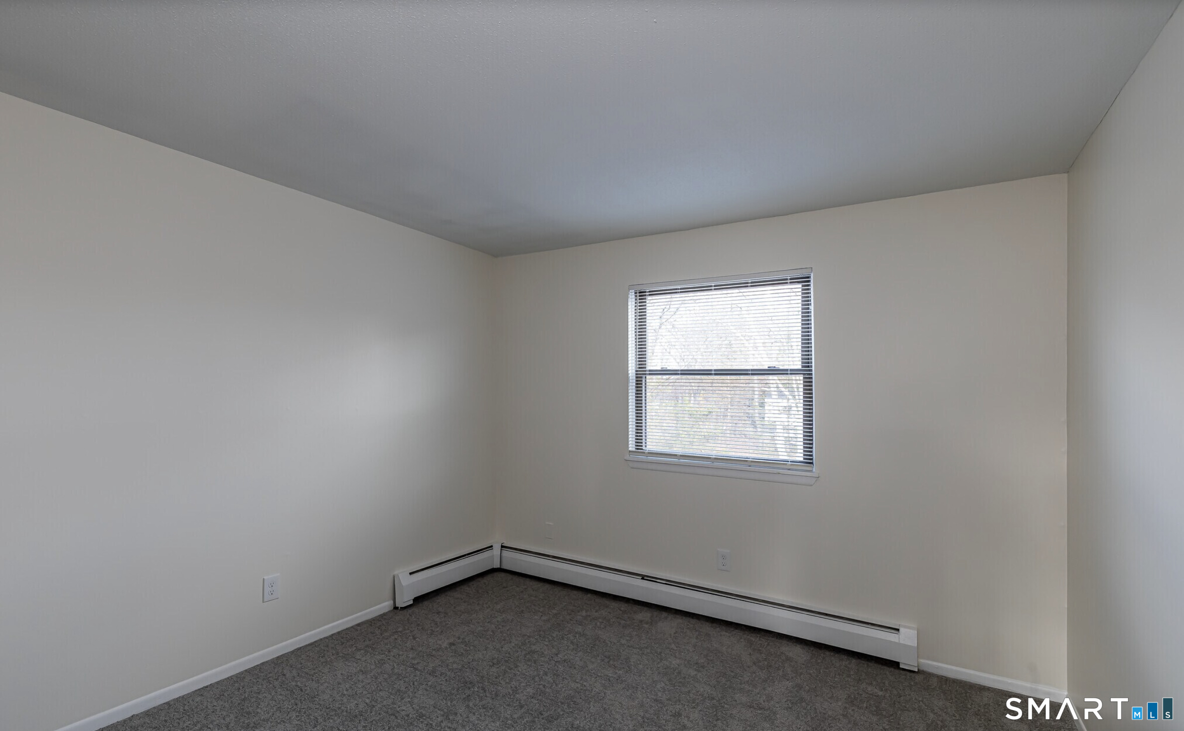 100 Norton Park Road, #1B1, Plainville, CT 06062