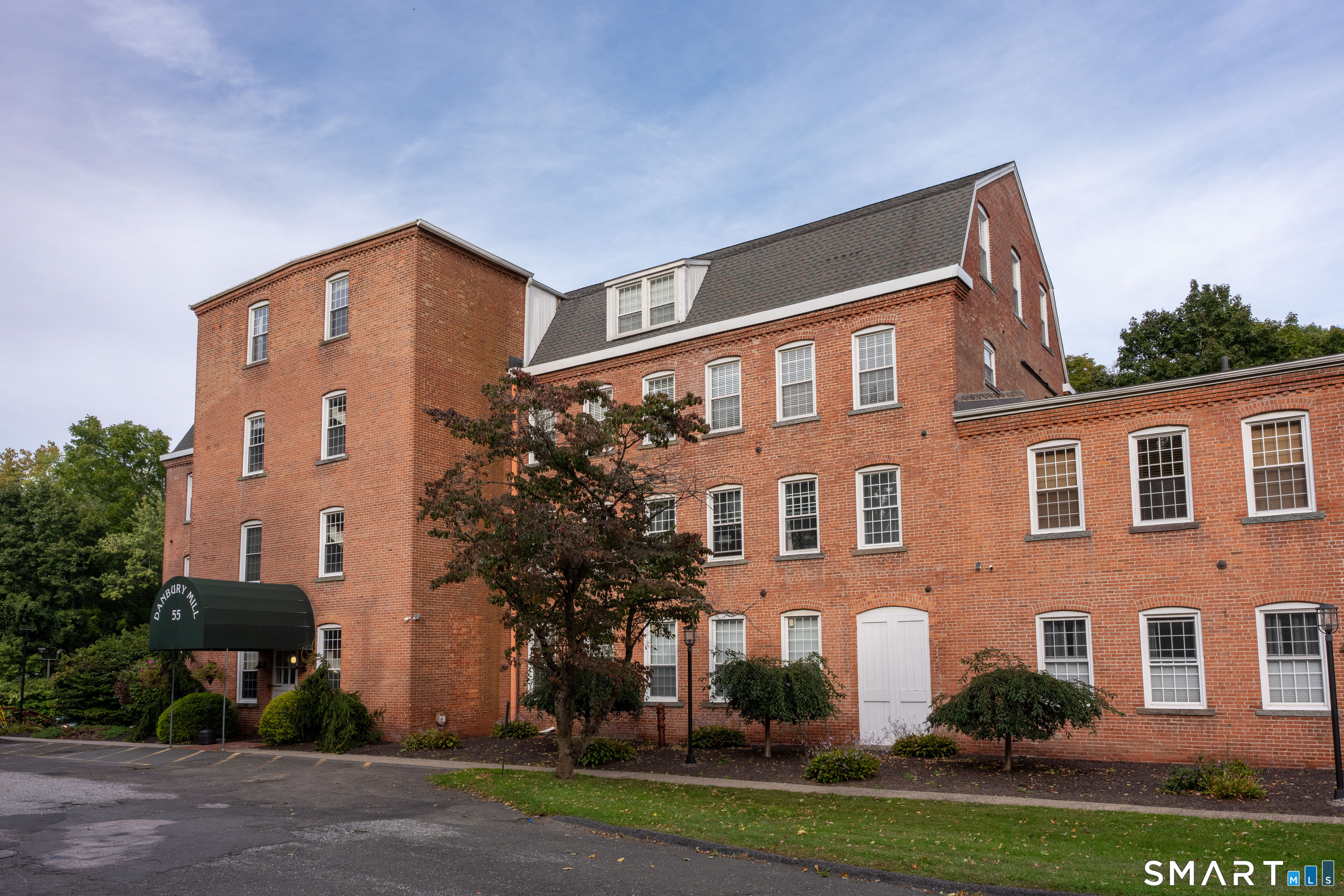 55 Oil Mill Road Unit #26 photo 29