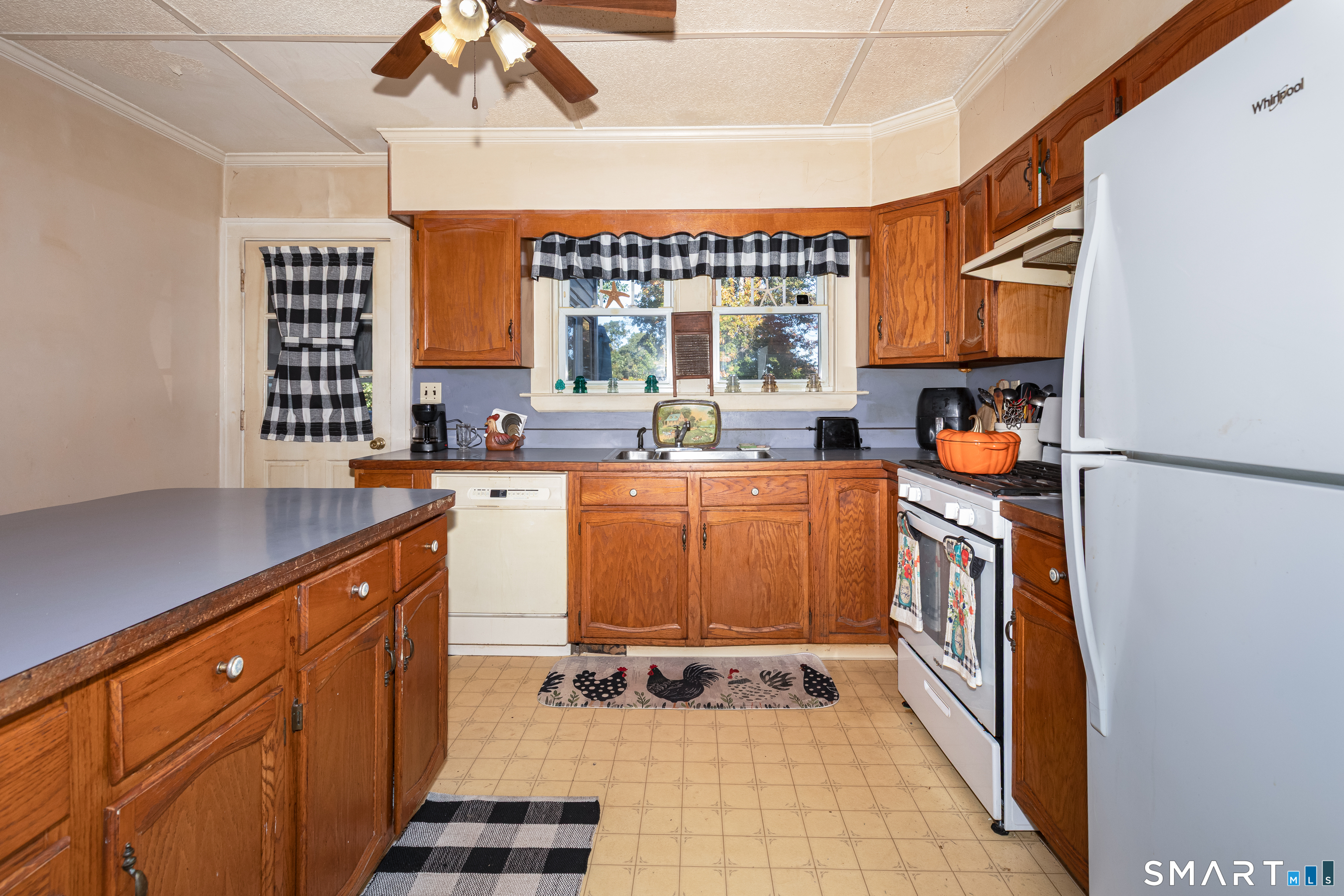 516 Chipman Street photo 13