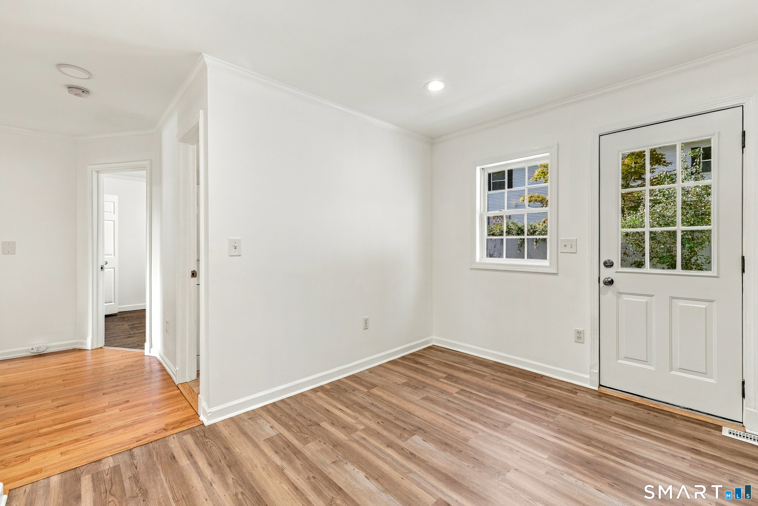 Foto 7 de Apartamento en renta en 46 Morgan Avenue, Danbury, CT — $2,800/mes