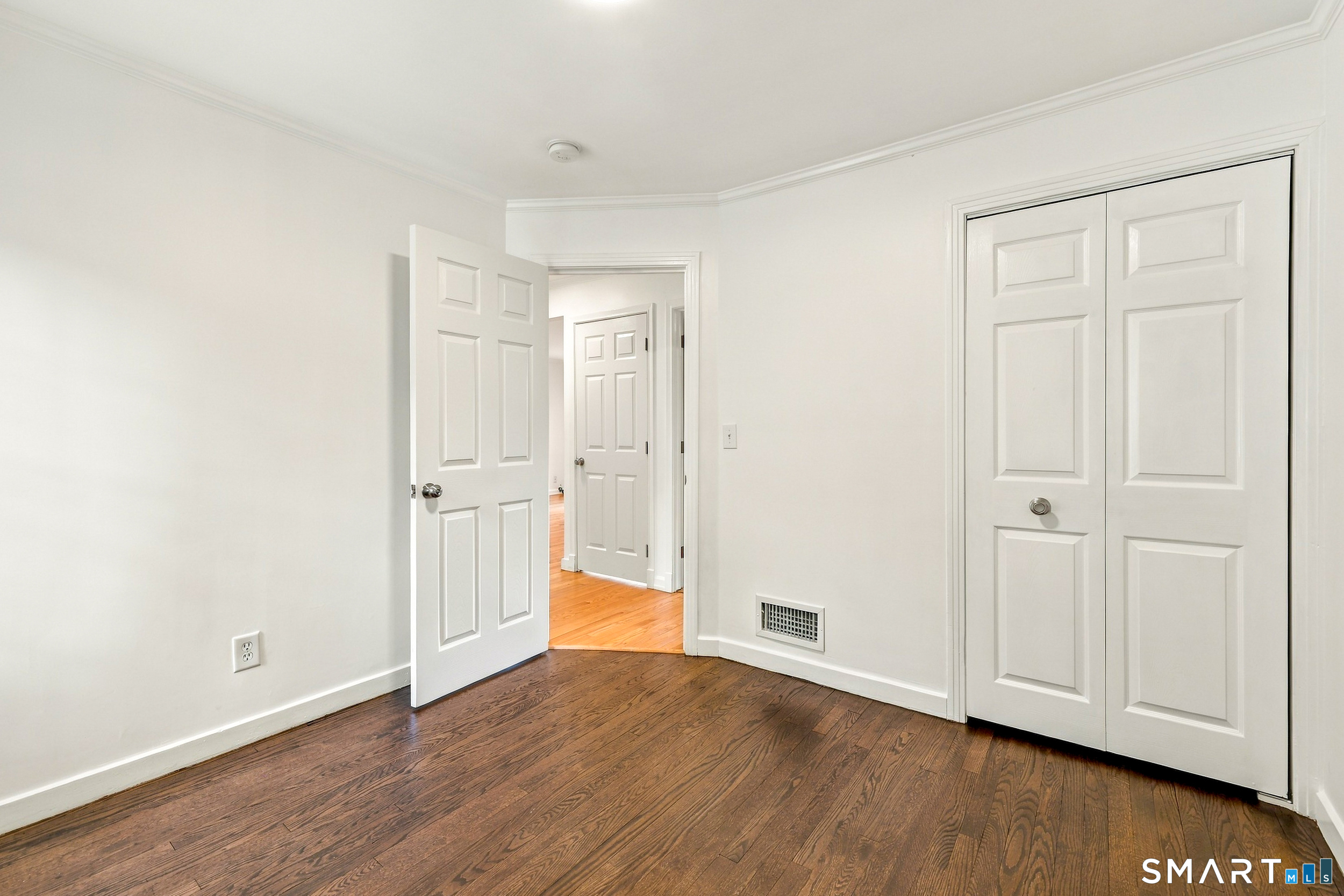 46 Morgan Avenue photo 14
