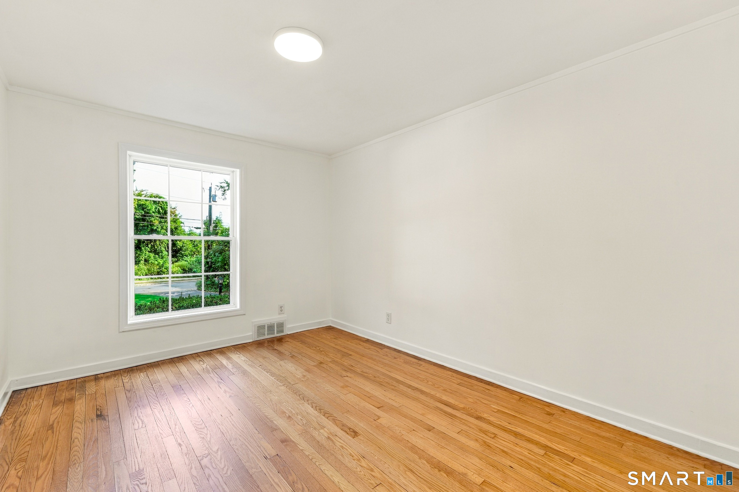 46 Morgan Avenue photo 15
