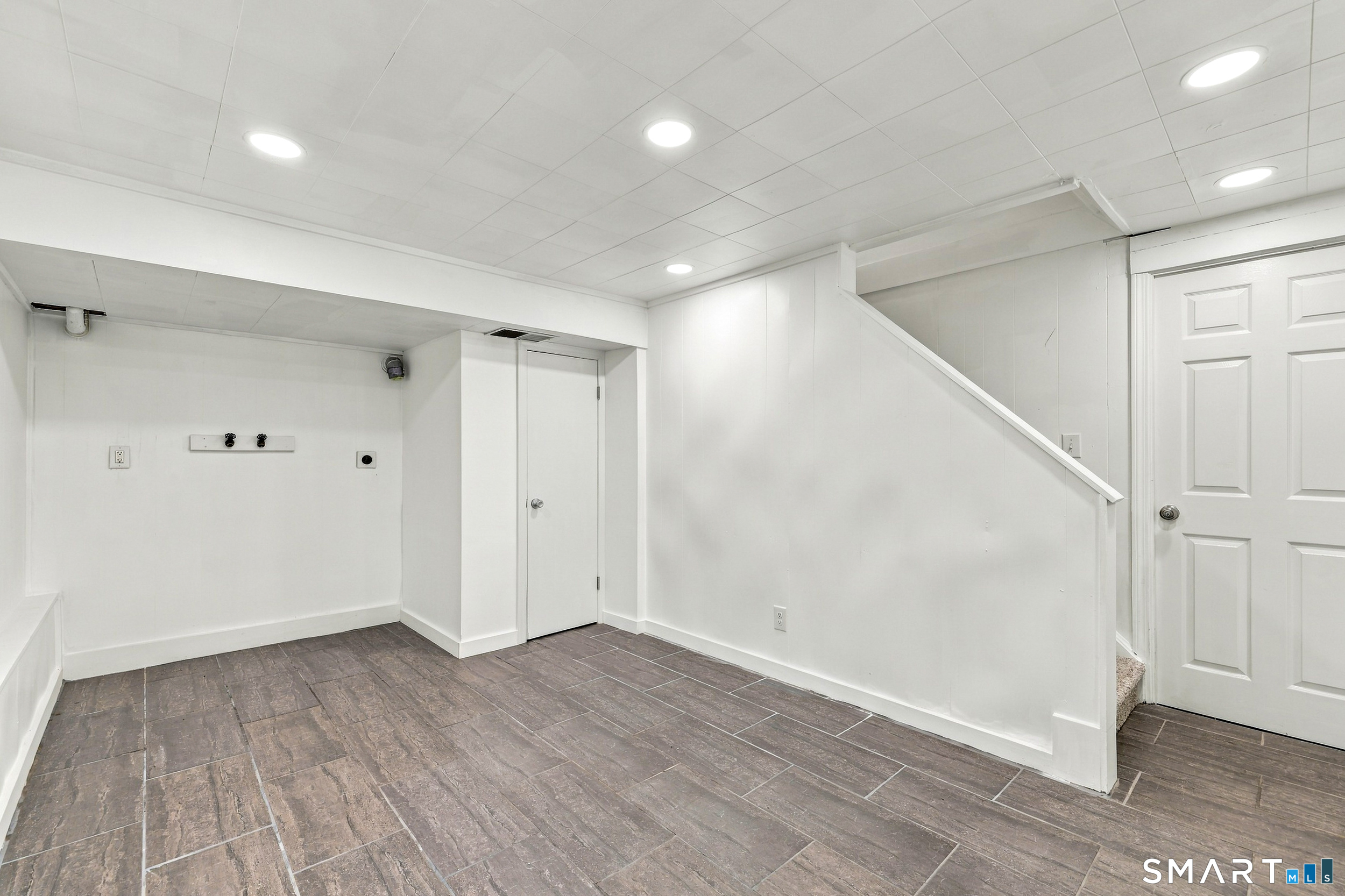 46 Morgan Avenue photo 23