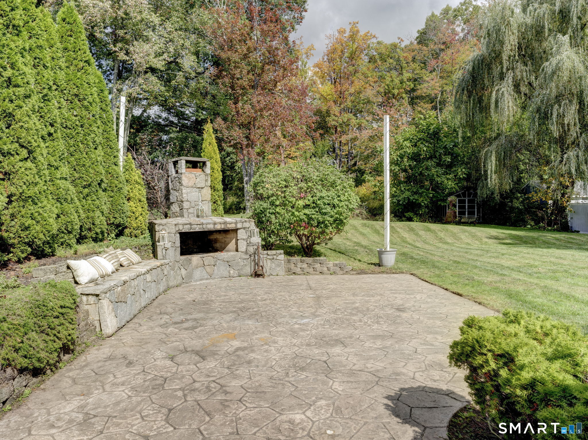 10 Shady Drive photo 32