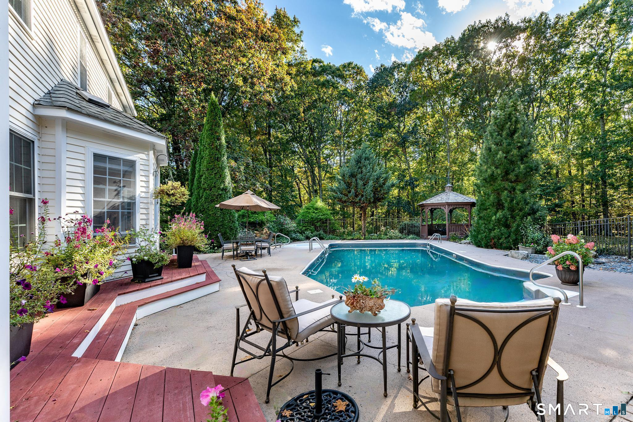 49 Deerwood Drive photo 22