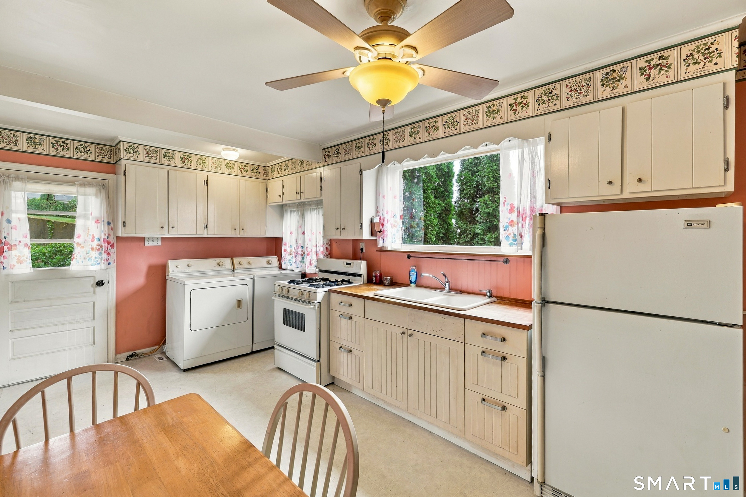 18 Coram photo 10