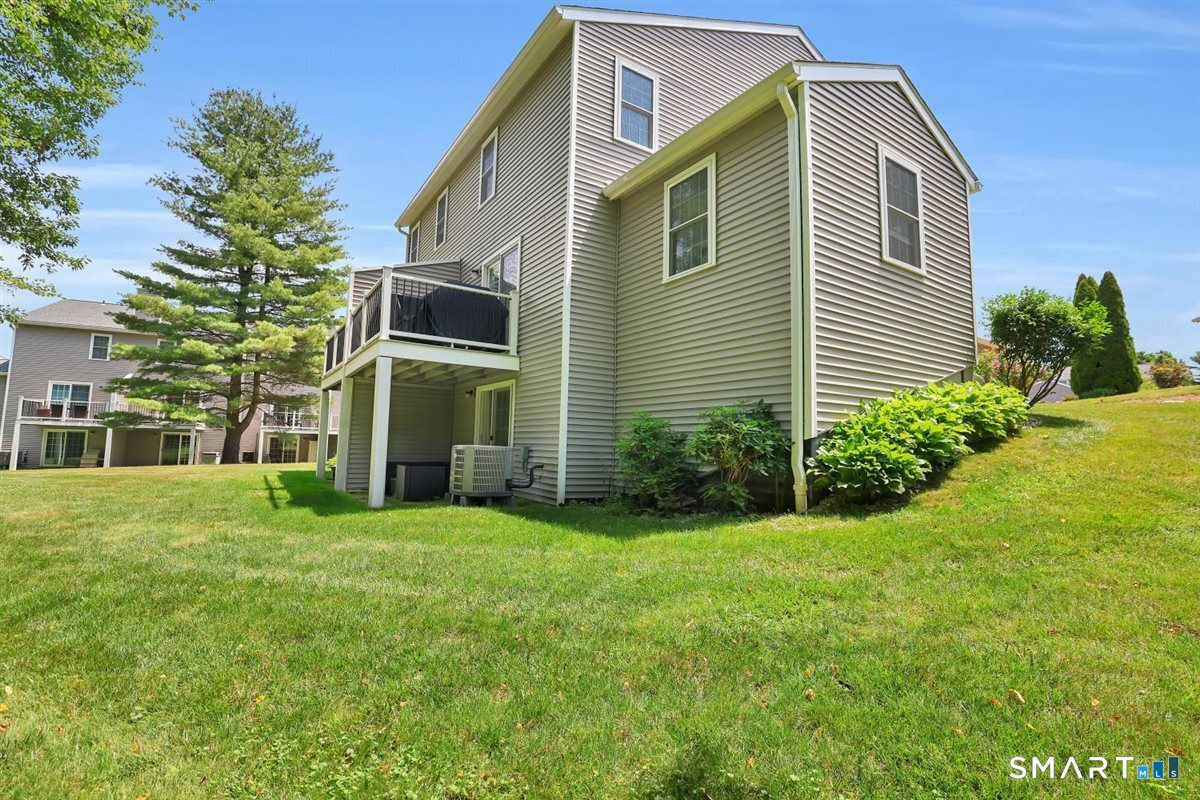 831 Long Hill Road, #D, Middletown, CT 06457
