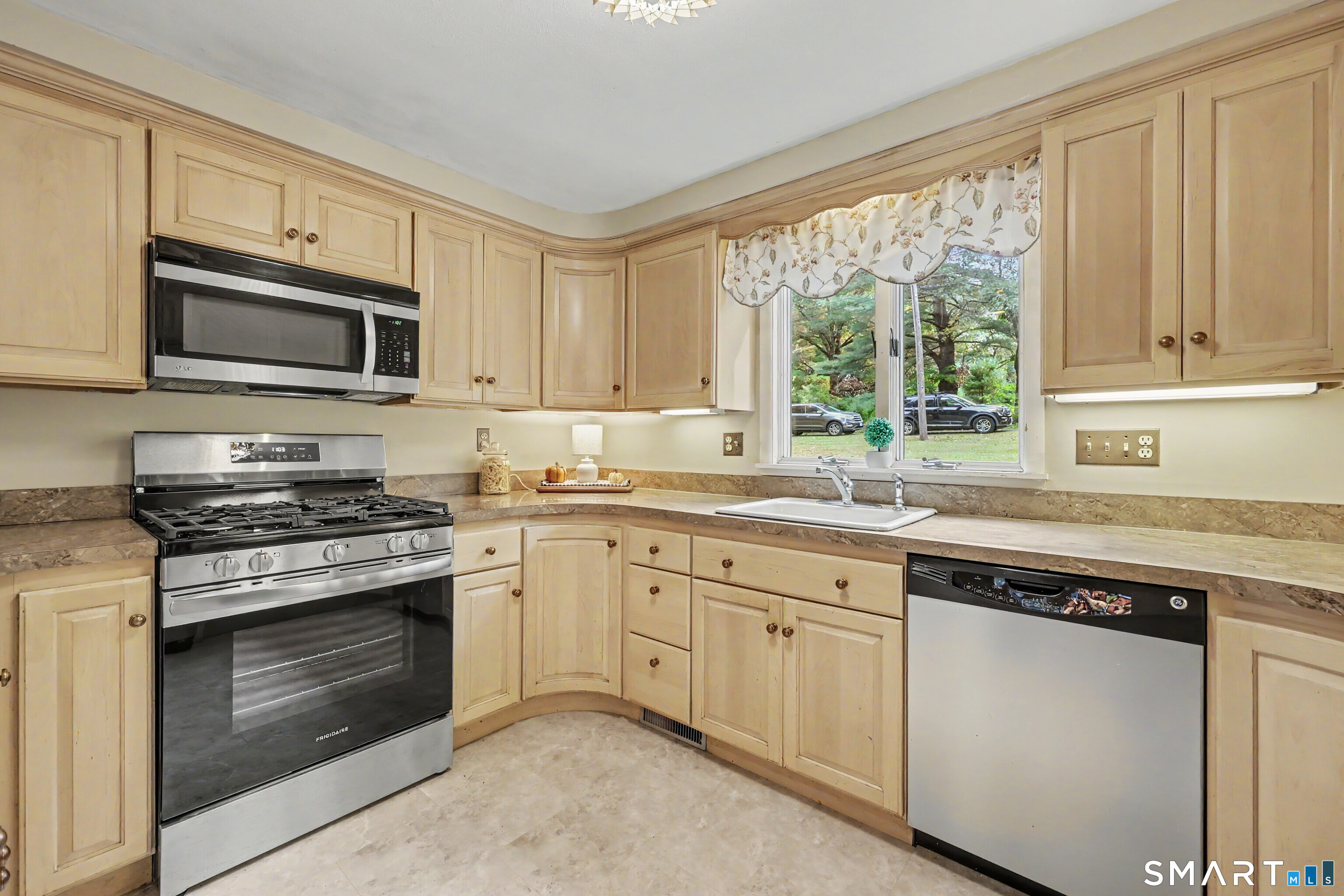 Stainless Appliances