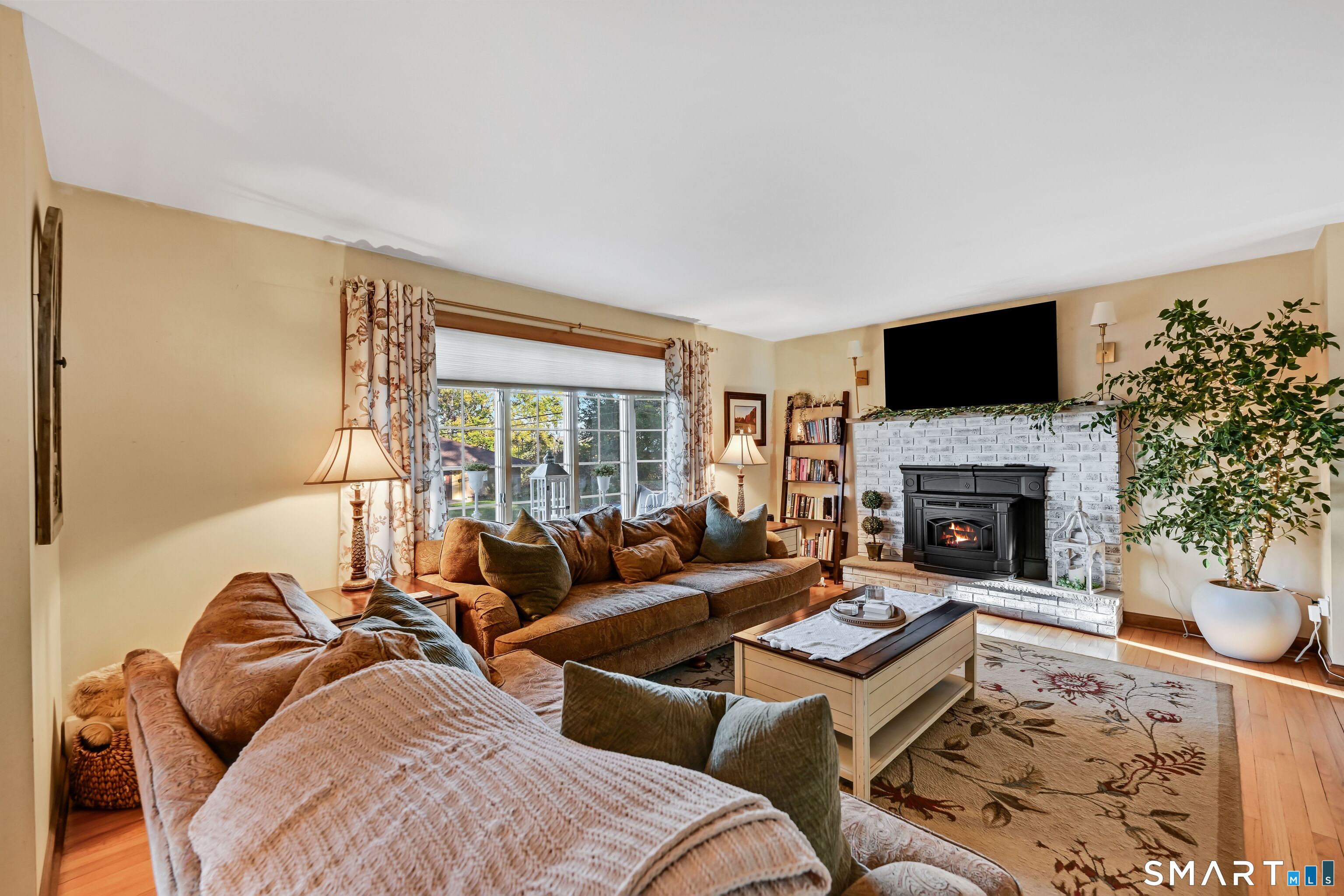 Photo 1 of Single family home for sale at 124 Beverly Rd, Torrington, CT 06790 | MLS# 24203097 | Listing updated on 2026-10-07