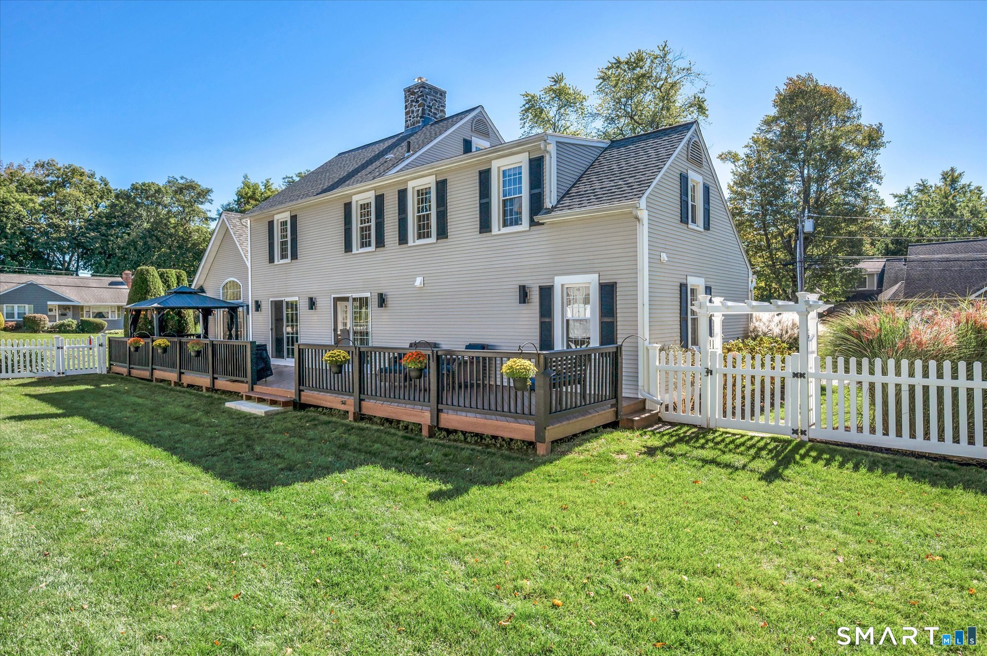 60 Kilbourne Avenue photo 10