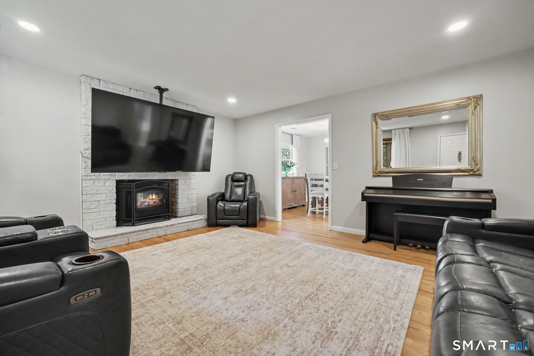 115 North photo 12