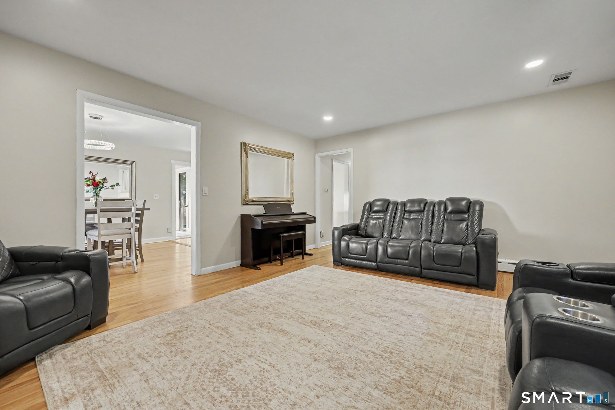 115 North photo 13