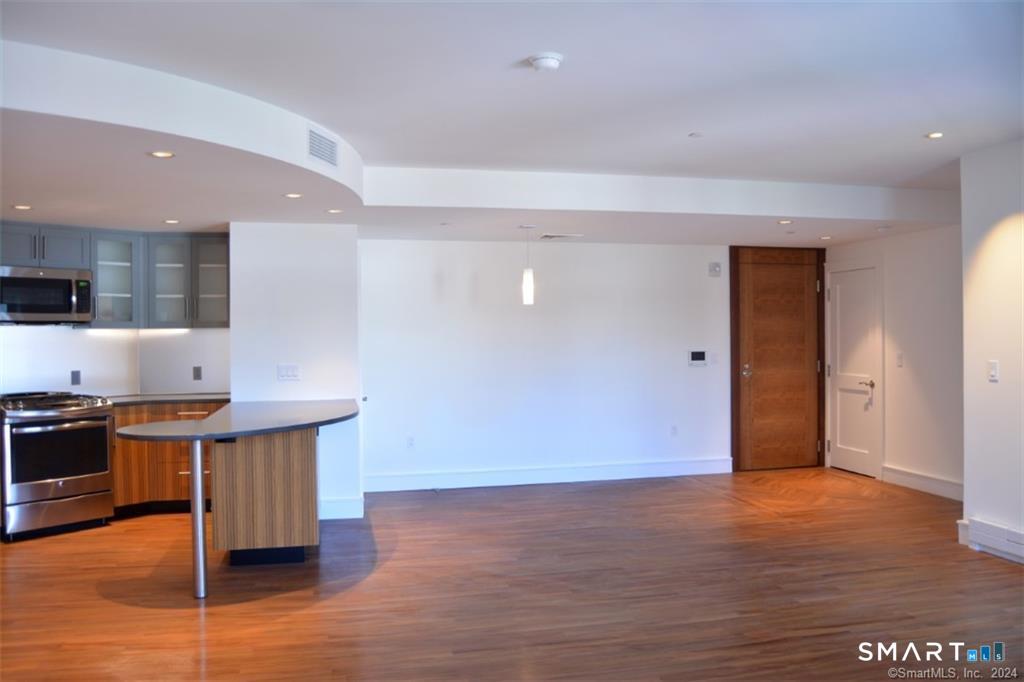 5 Church Lane, Westport, Connecticut photo 3