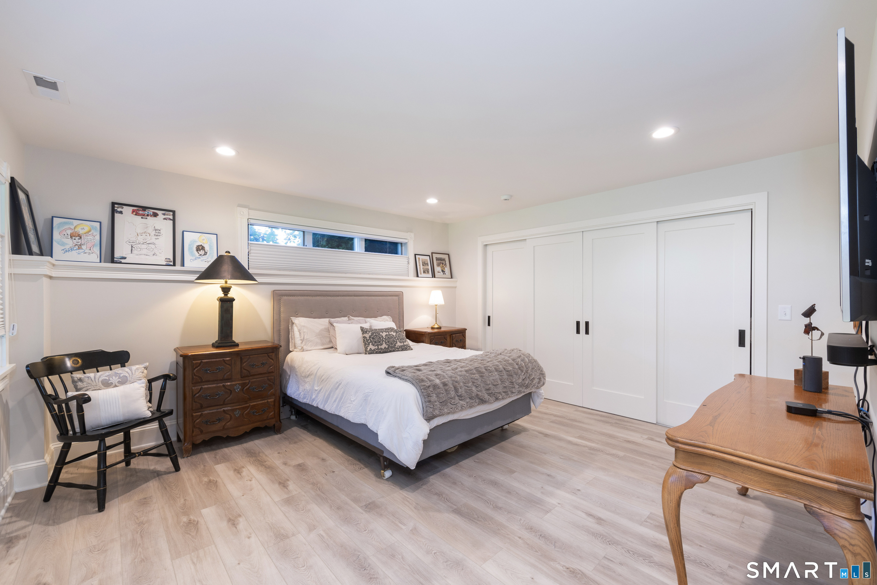 15 Linden Shores, #15, Pawson Park, Branford, CT 06405