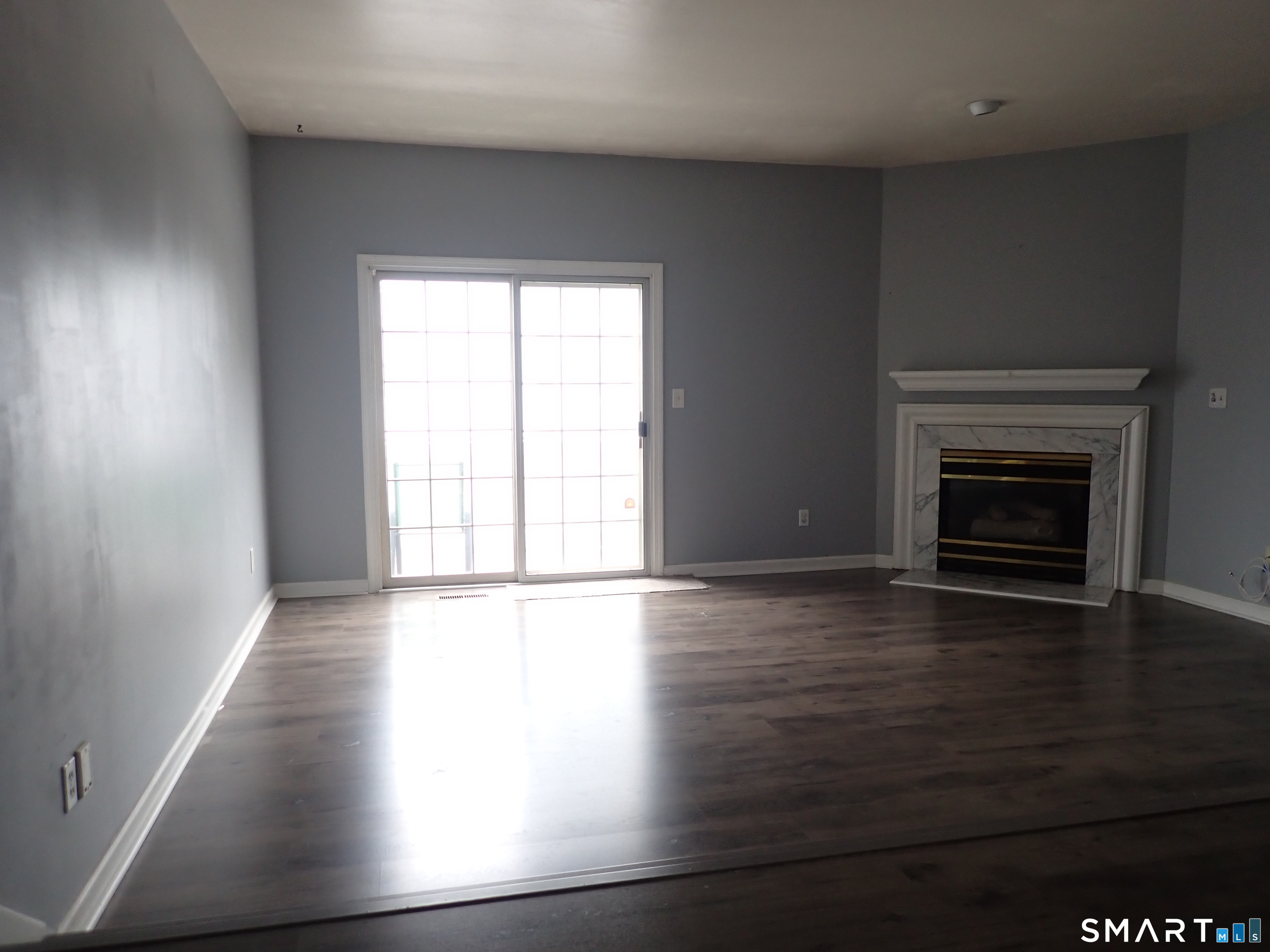 Foto 8 de Condominio en venta en 2612 North Avenue #A6, Bridgeport, CT — $380,000