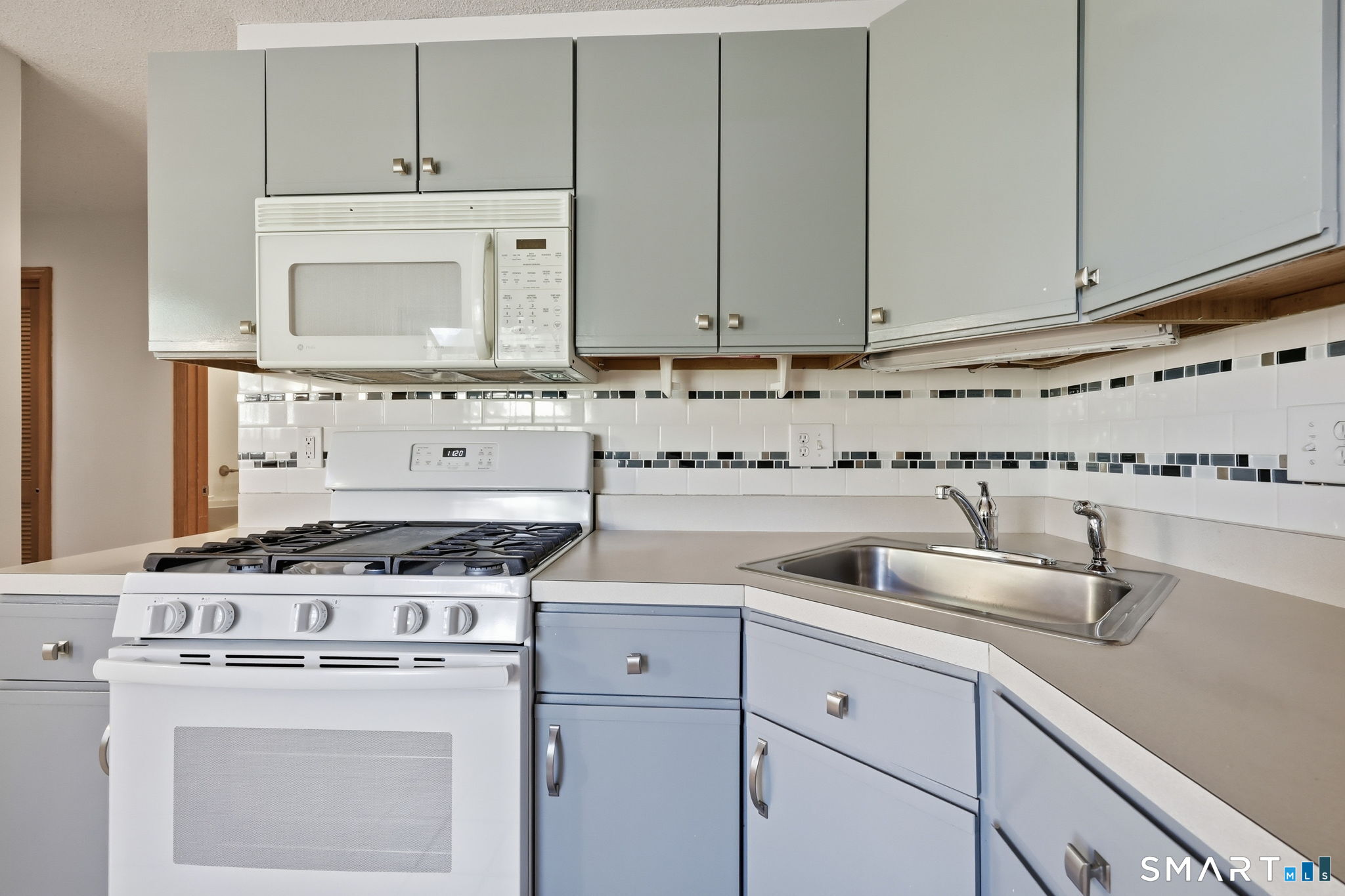 137 Foxboro Drive Unit #137 photo 11