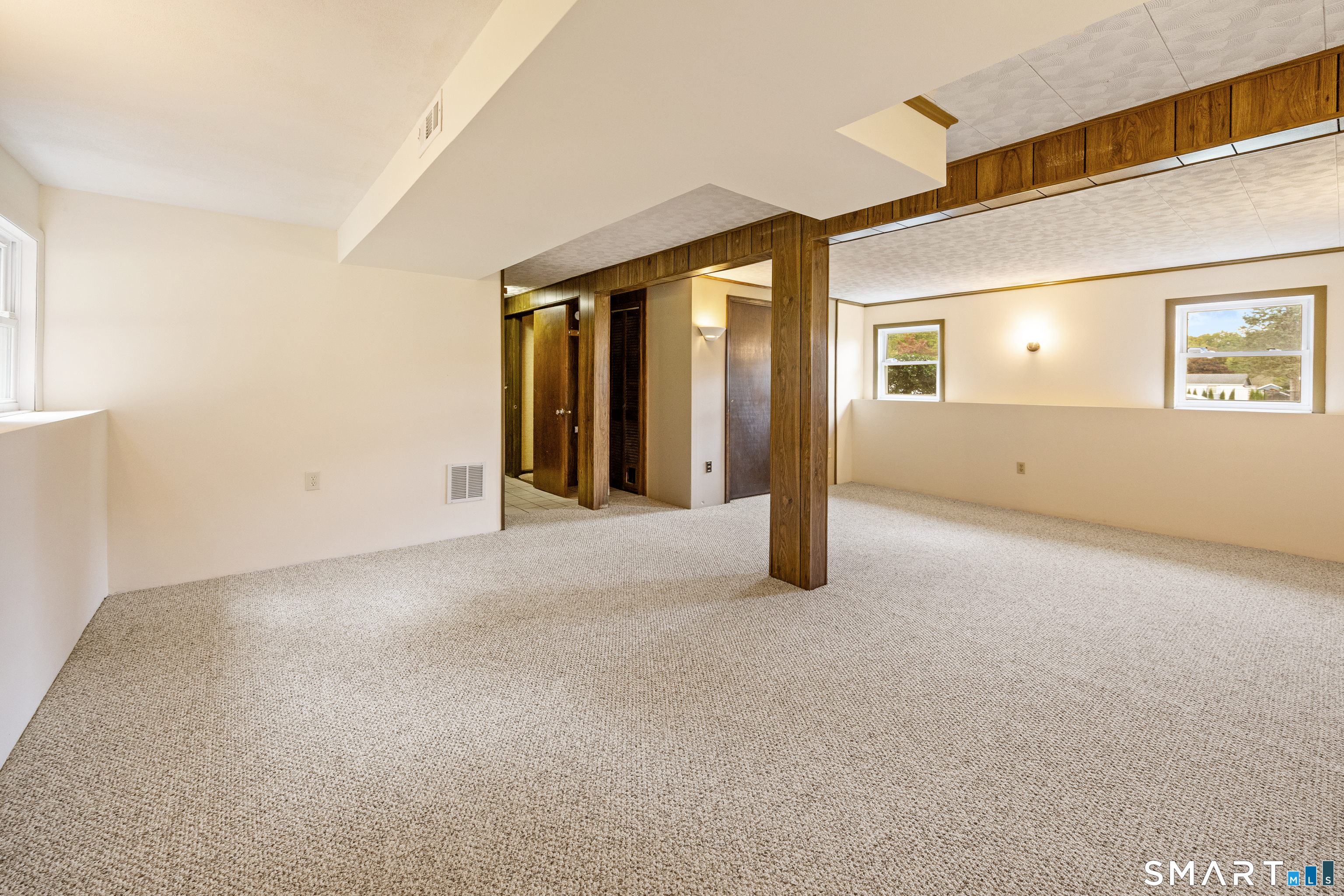 148 Thistle Lane photo 32