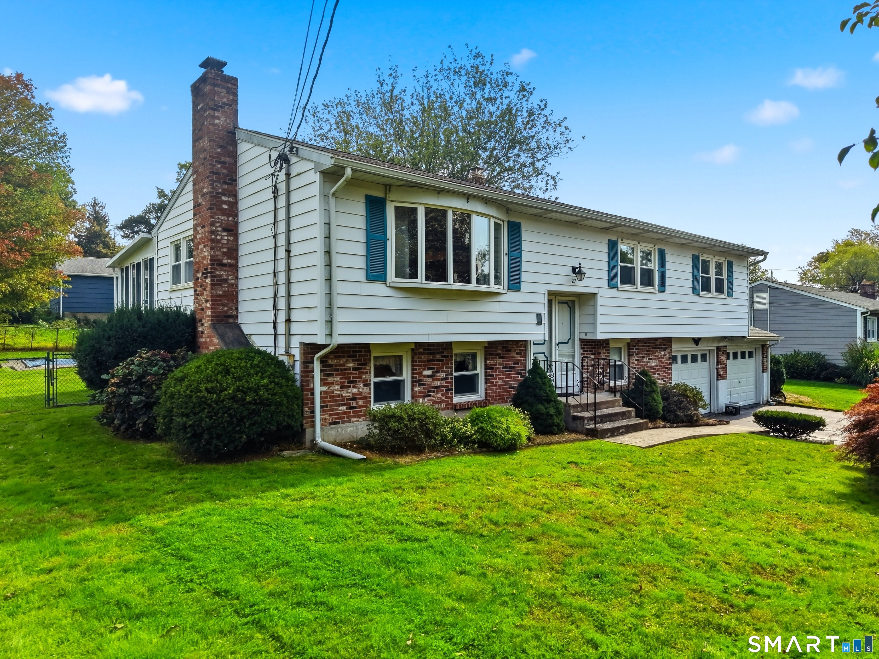 Photo 1 of Single family home for sale at 27 Homesteader Ln, West Haven, CT 06516 | MLS# 24212610 | Listing updated on 2026-10-07