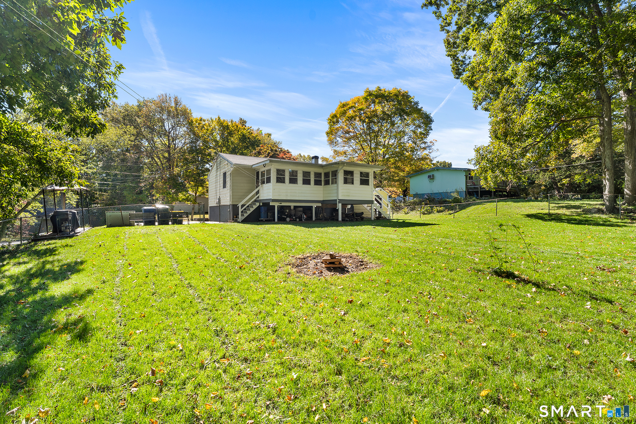 17 Cartridge Trail, Ledyard, CT 06339