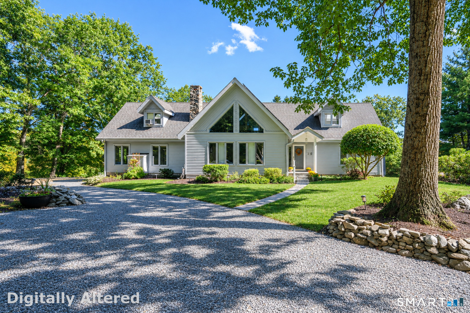 Photo 1 of Single family home for sale at 2 Hopewell Rd, Newtown, CT 06470 | MLS# 24211417 | Listing updated on 2026-10-07
