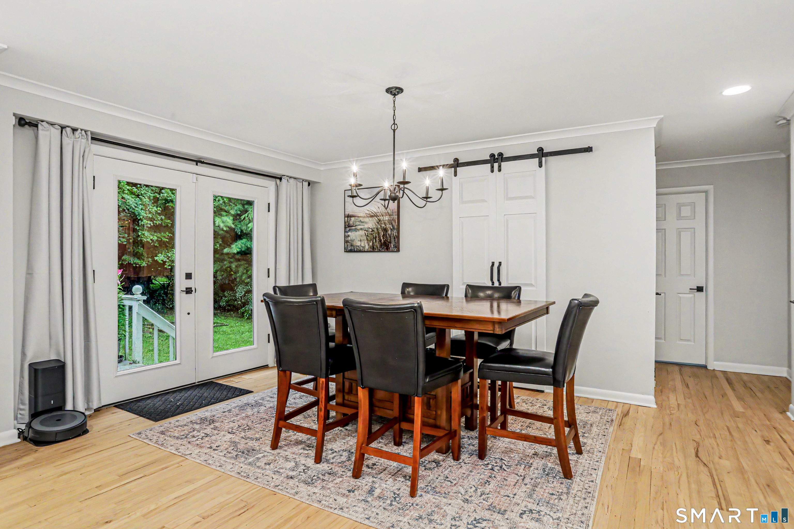 25 Westview photo 13