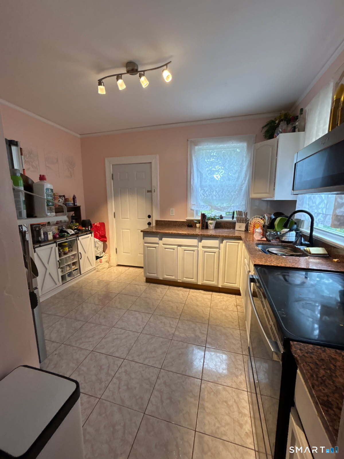 Photo 3 of Single family home for sale at 64 Peck St, Norwich, CT 06360 | MLS# 24209158 | Listing updated on 2026-10-07