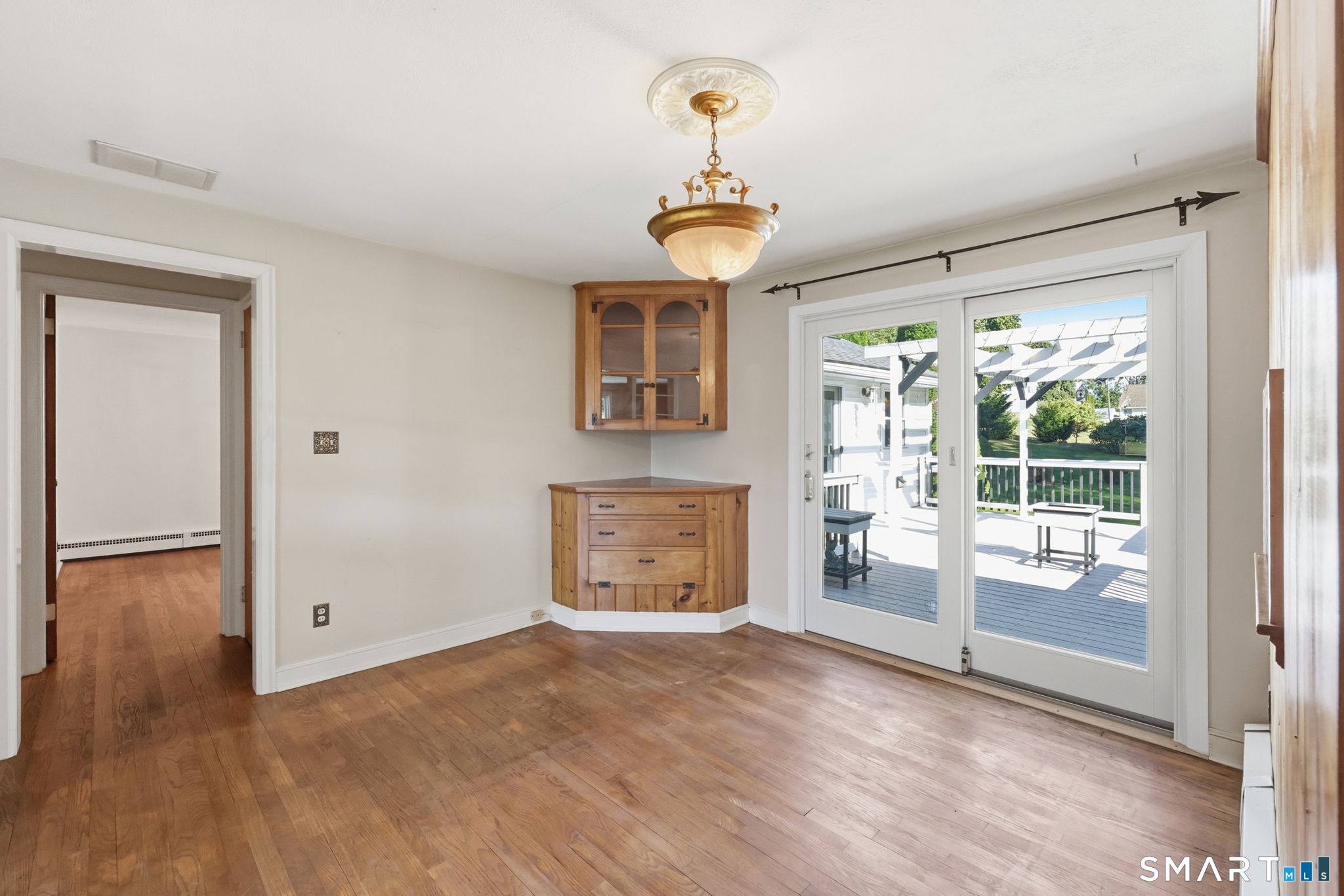 131 Avery Street photo 12