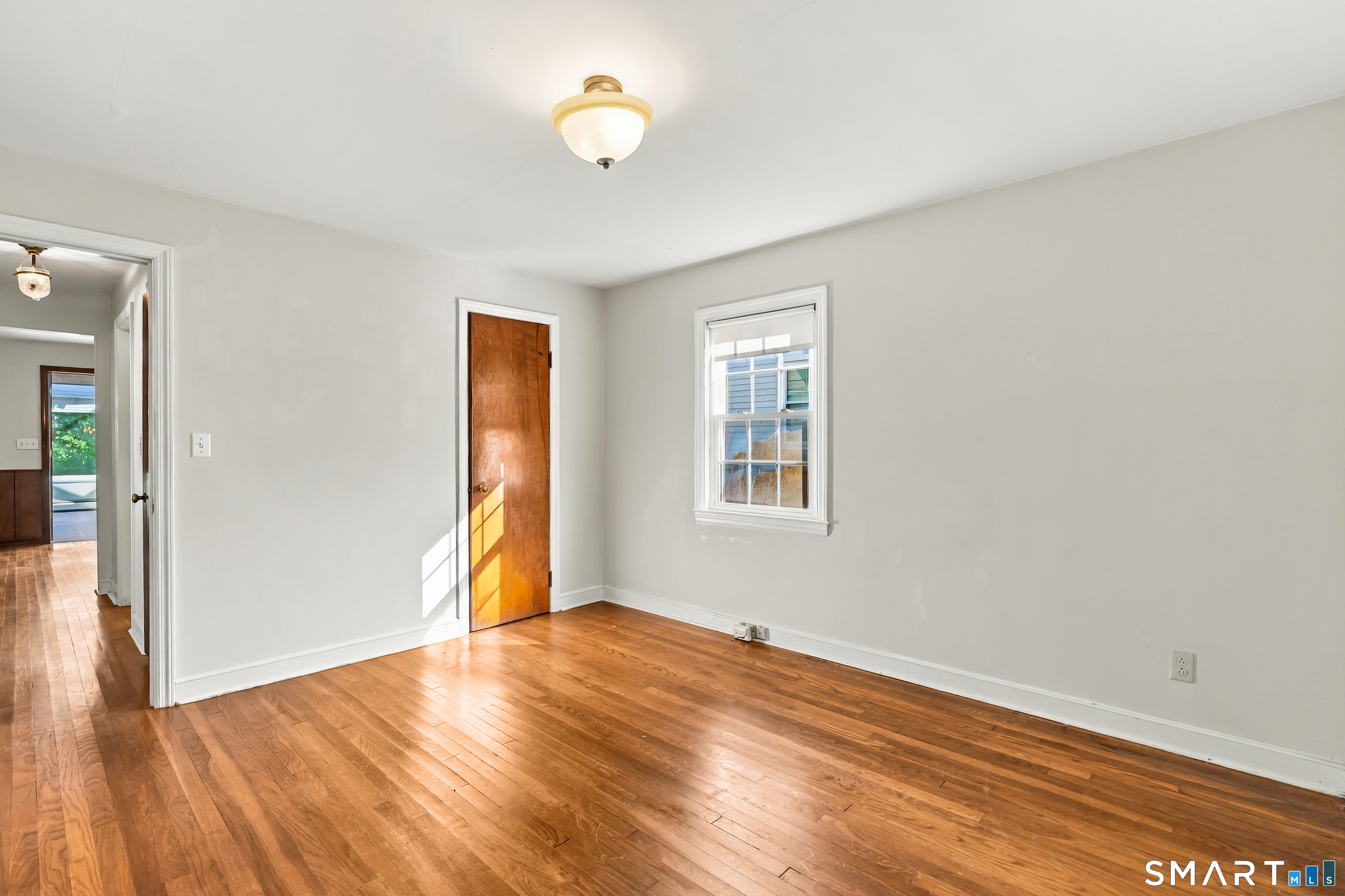 276 Nichols photo 10