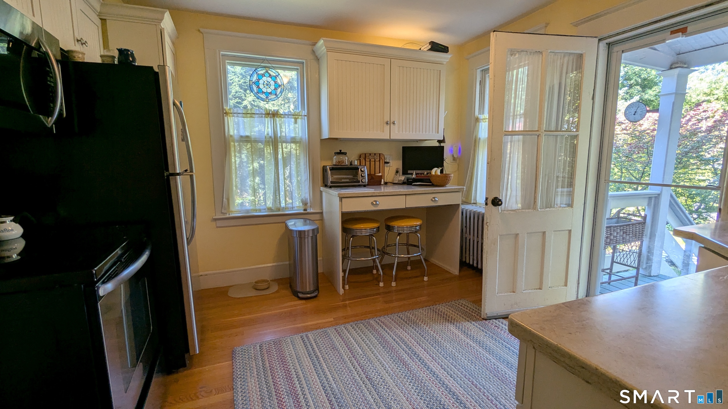 Foto 8 de 2 familias en venta en 29-33 Bridge Street, Westport, CT — $1,999,999