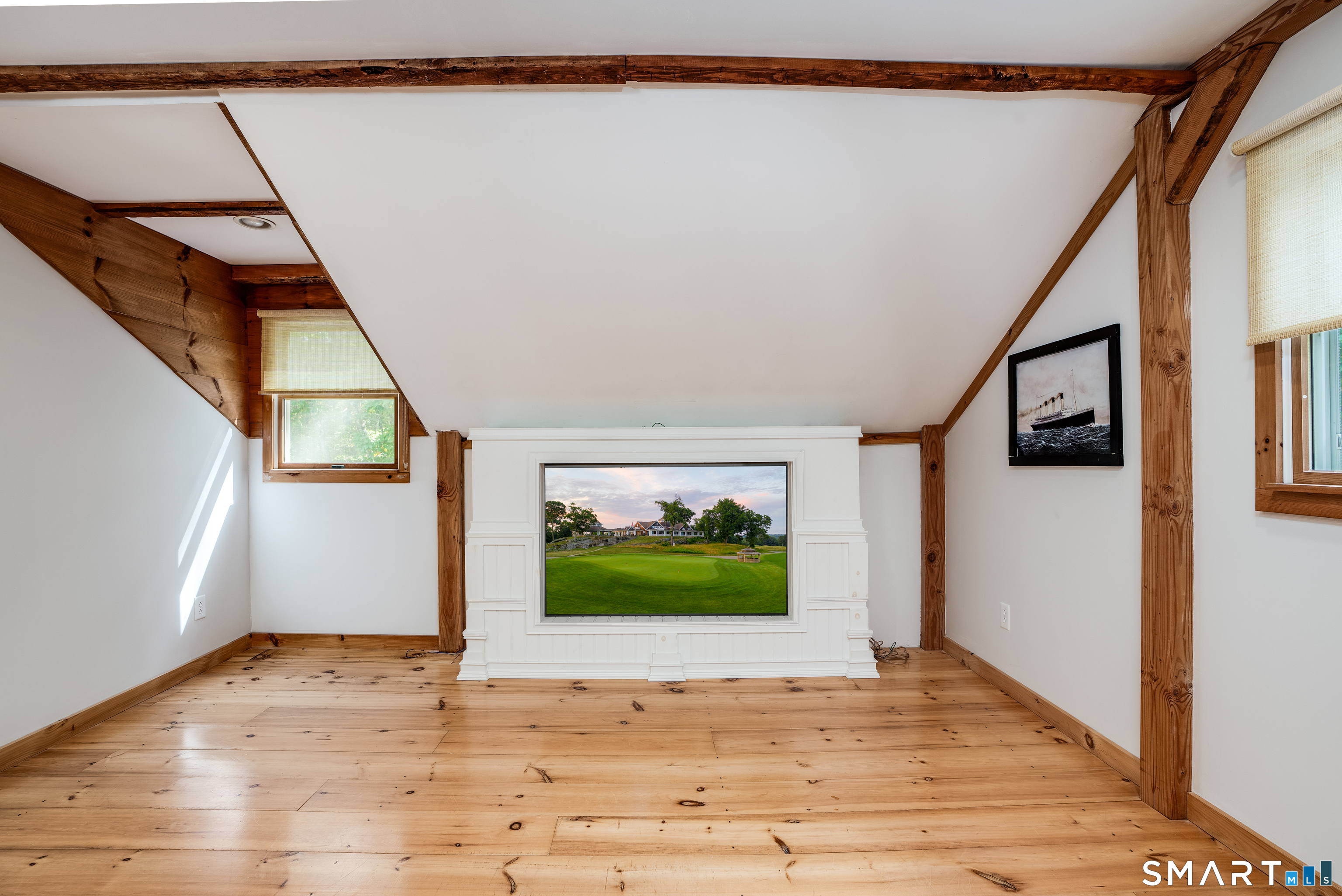 11 Bogel Road, East Haddam, CT 06423