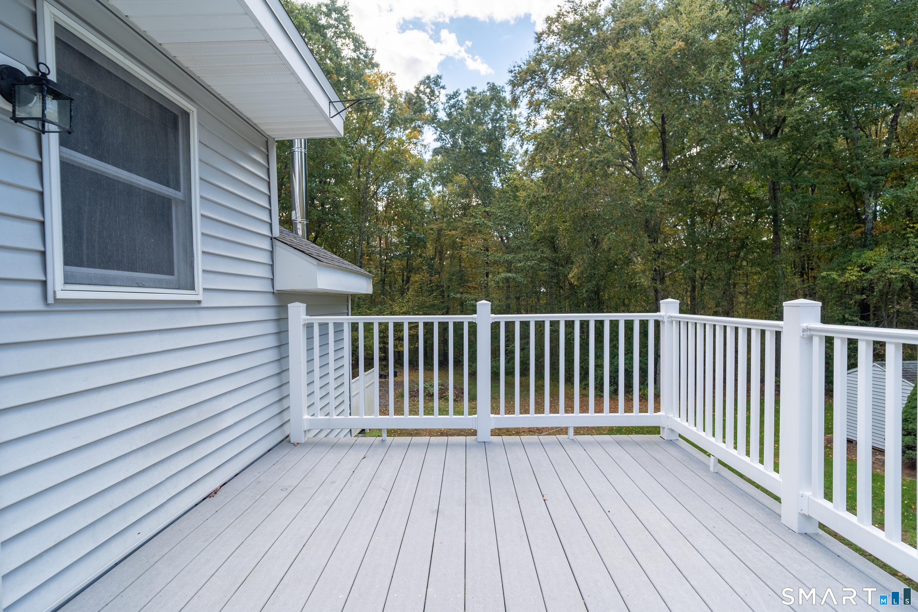 11 Bogel Road, East Haddam, CT 06423