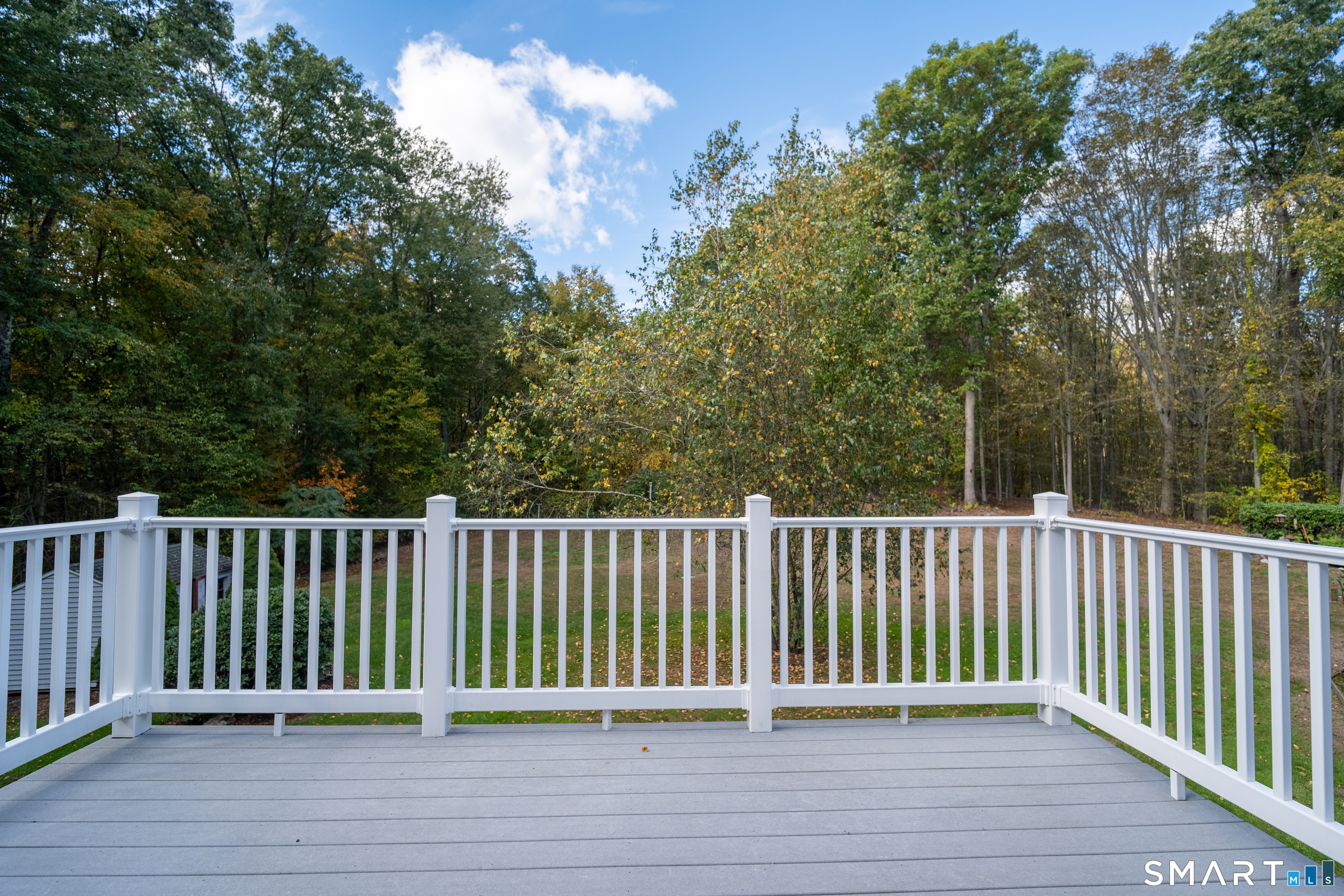 11 Bogel Road, East Haddam, CT 06423