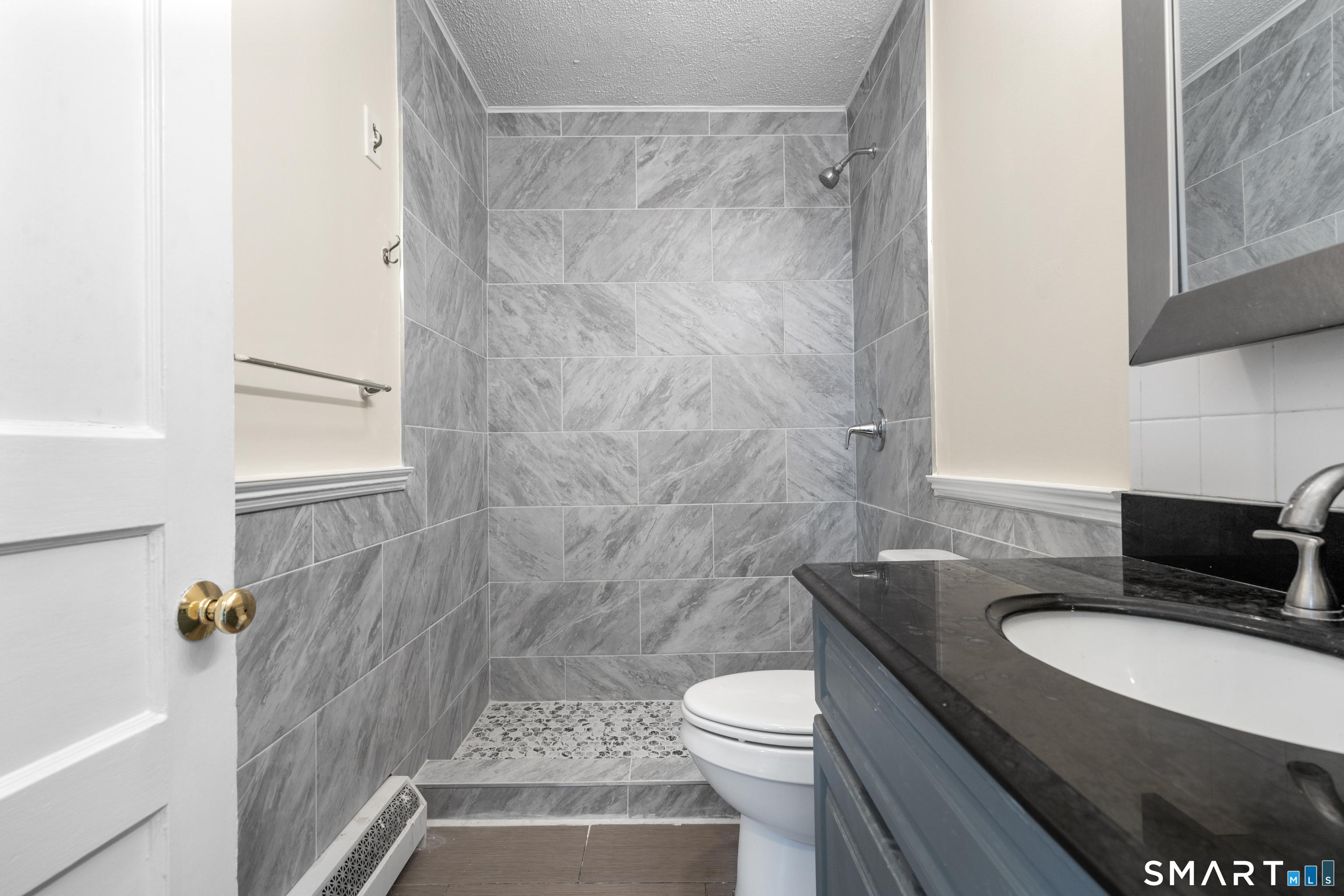40 Hakim St photo 14