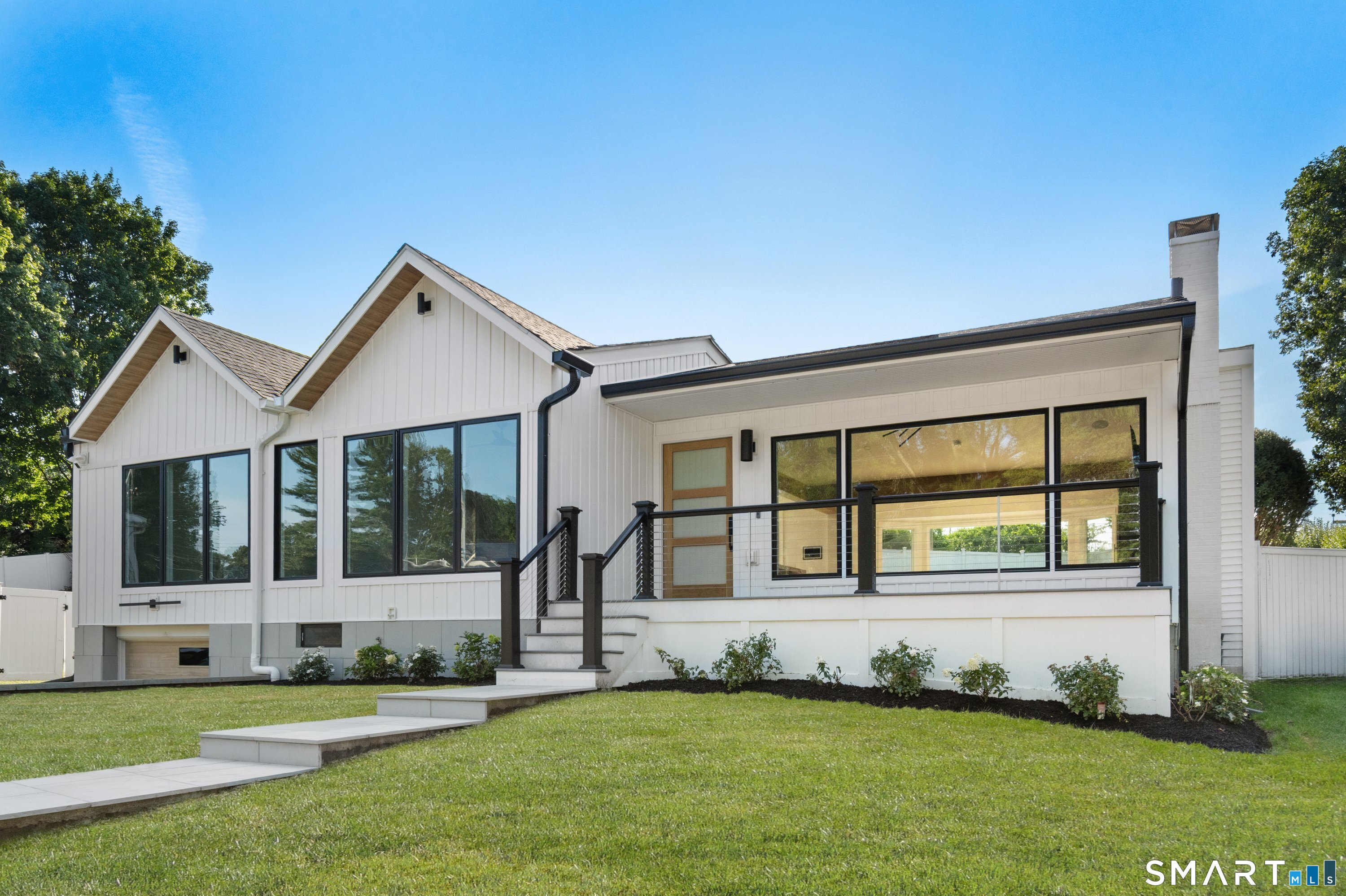2 Drumlin Road, Westport, Connecticut photo 4
