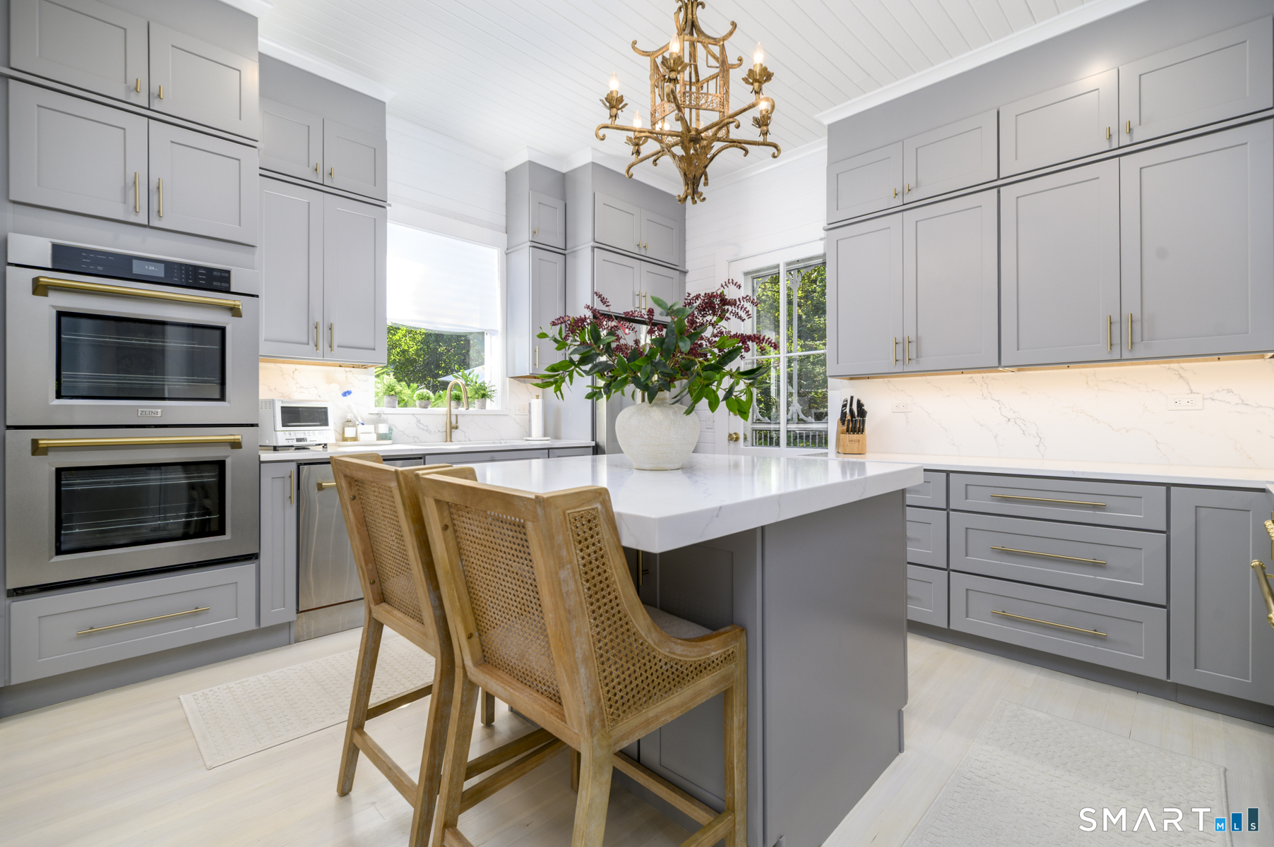 Foto 8 de Casa en venta en 14 Stanton Drive, Stamford, CT — $1,050,000