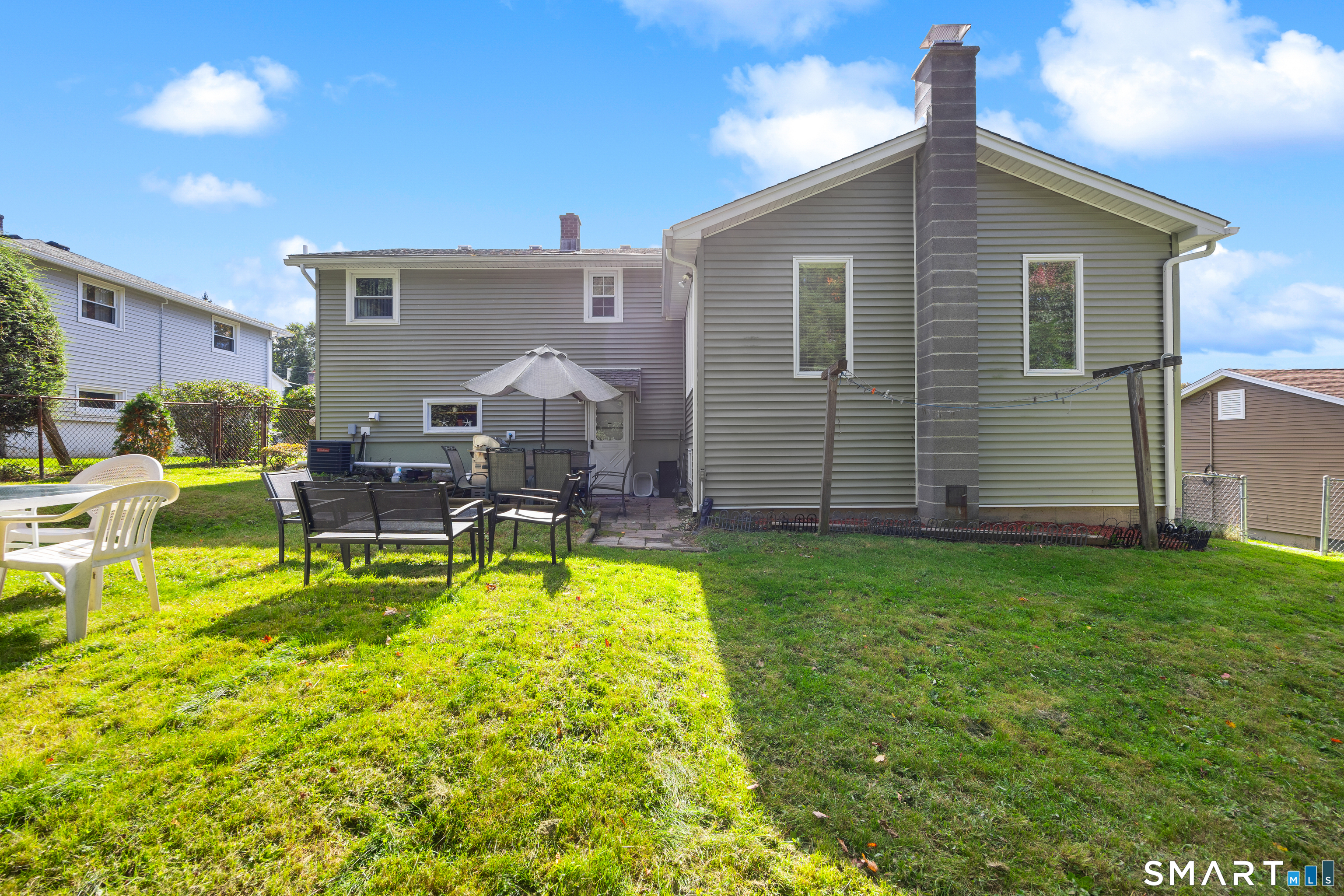 114 Plainfield Drive photo 16