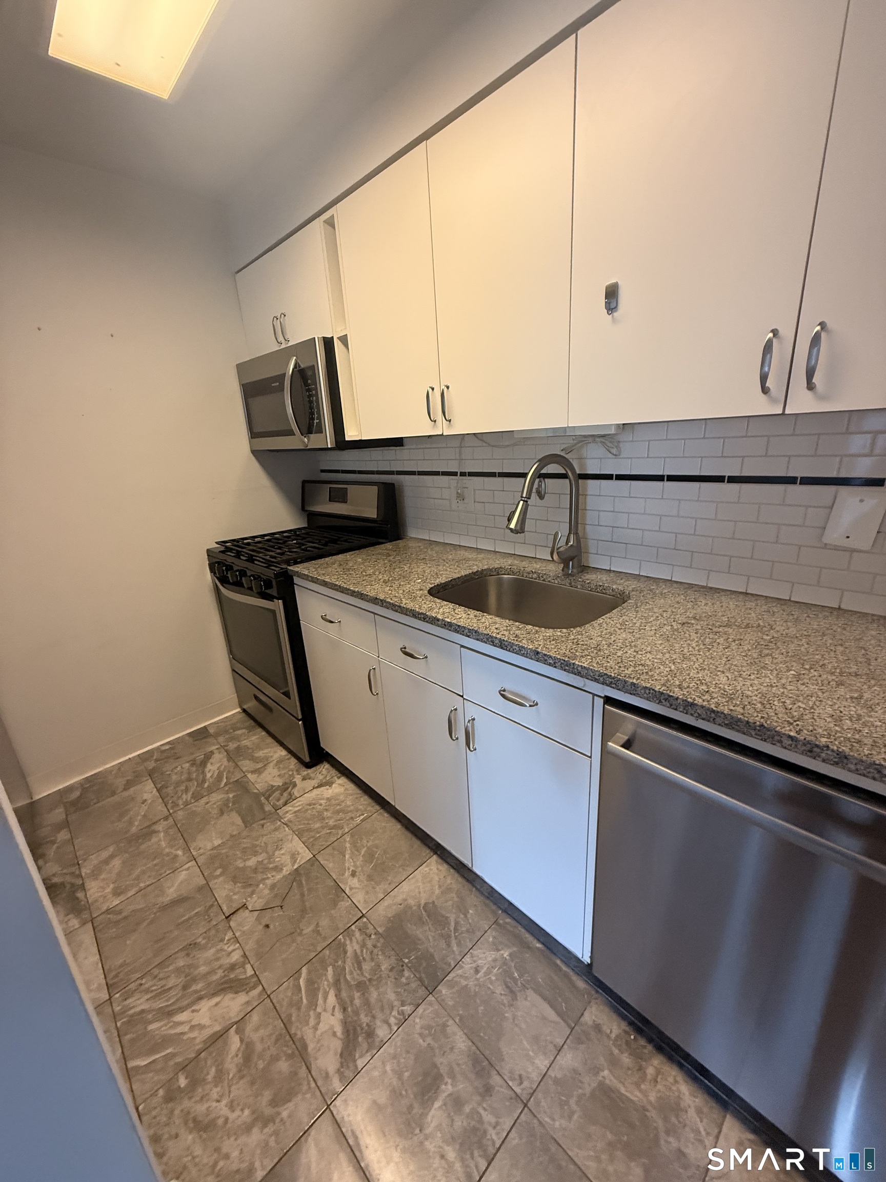 Foto 6 de Condominio en renta en 5 Raspberry Lane #5, Ridgefield, CT — $2,200/mes