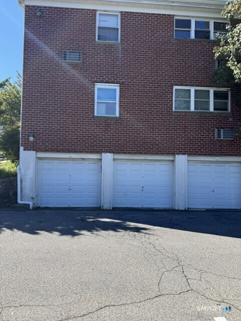 11 Bedford Avenue Unit #S1 photo 18