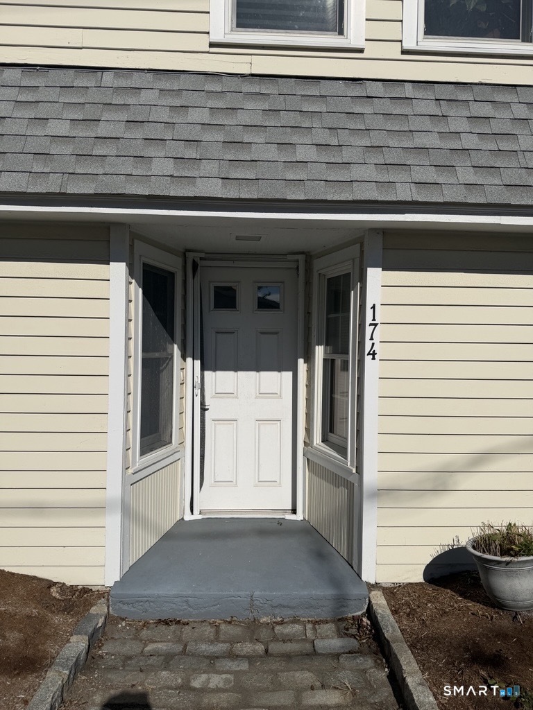 Property photo for 174 Shore Road, Clinton, CT