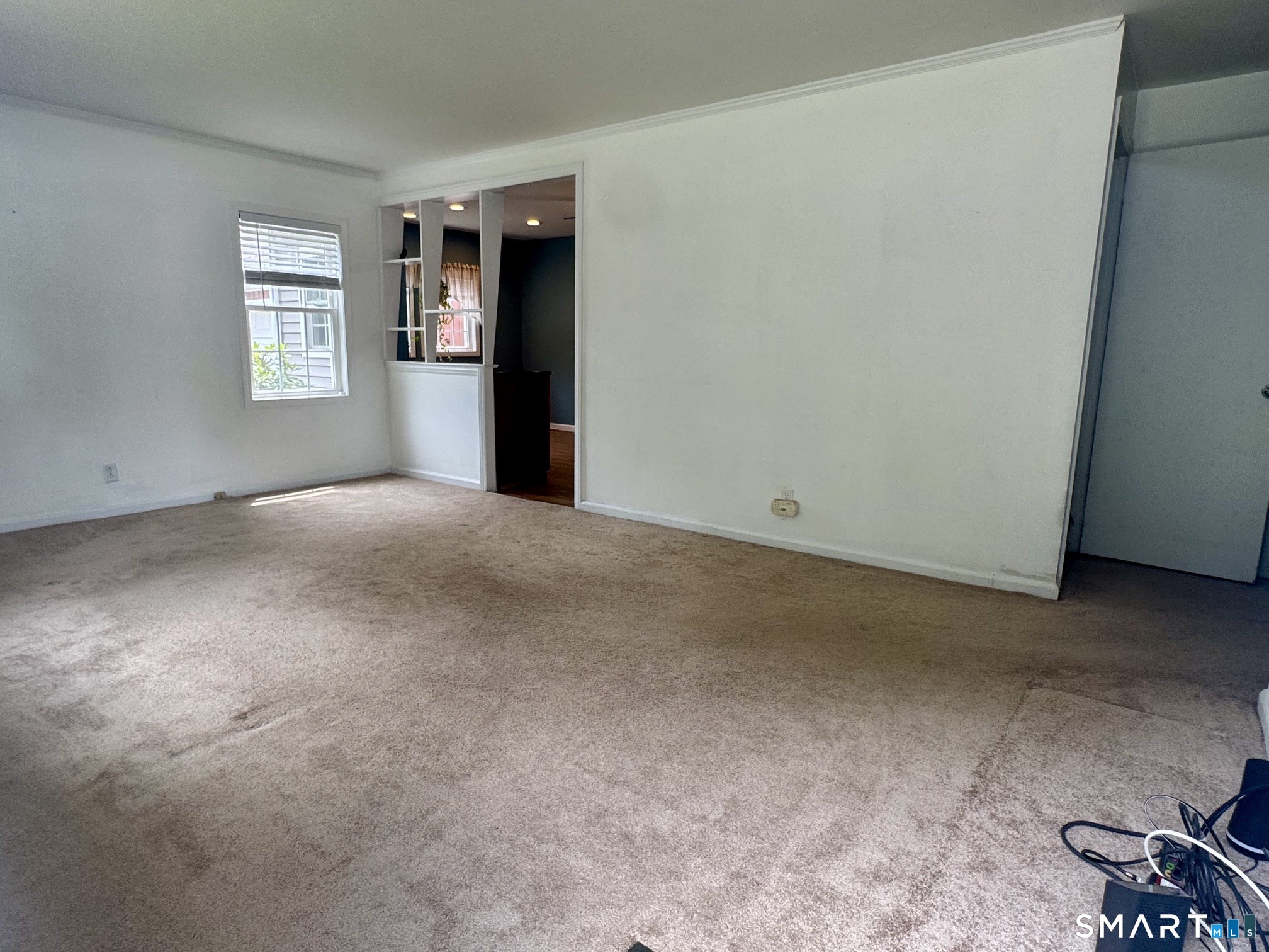 Foto 9 de Casa en renta en 5 Bethpage Drive, Bethel, CT — $3,400/mes